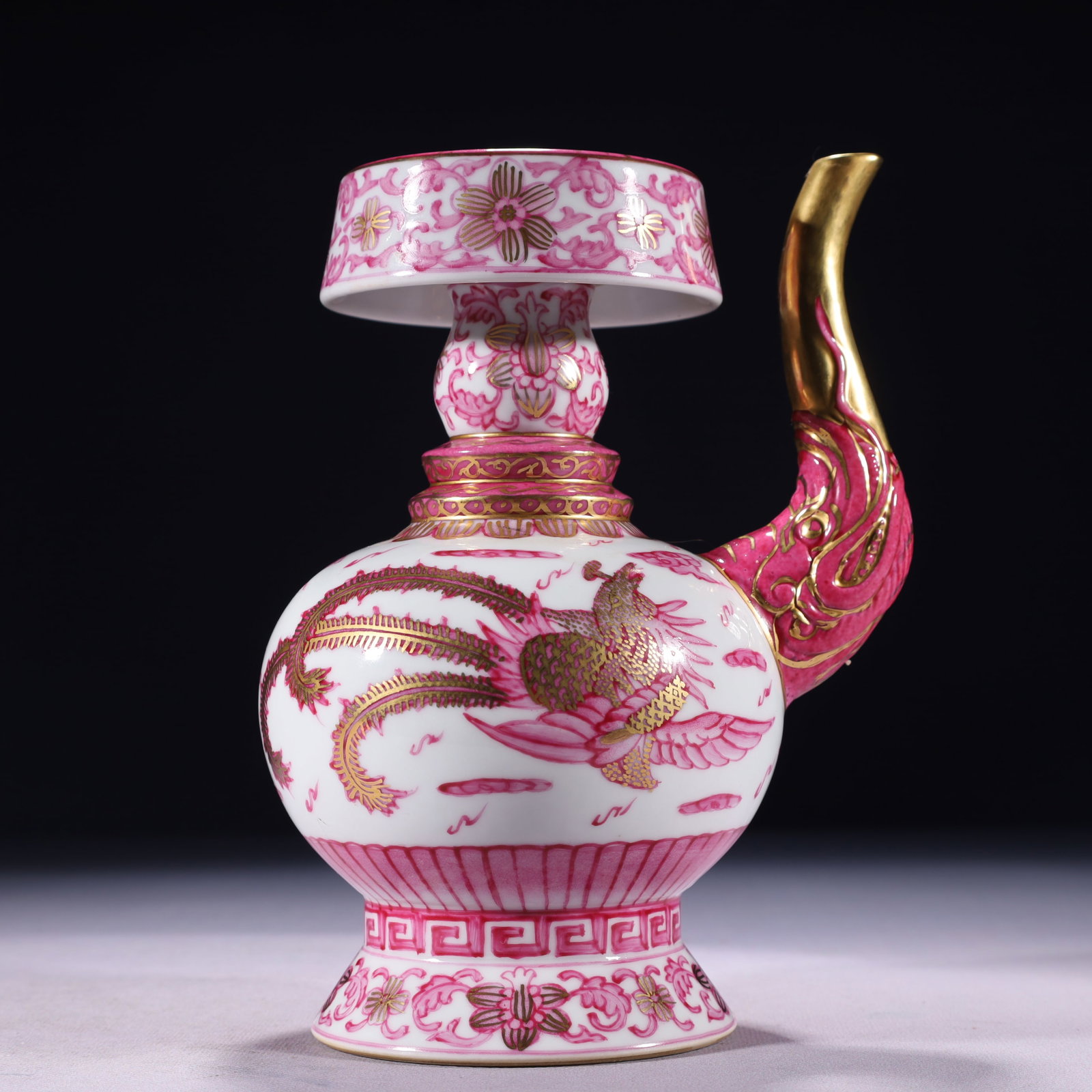 An Exquisite Ruby Red-Glazed Painted Gold Auspicious Cloud and Phoenix Pattern Pot - 7