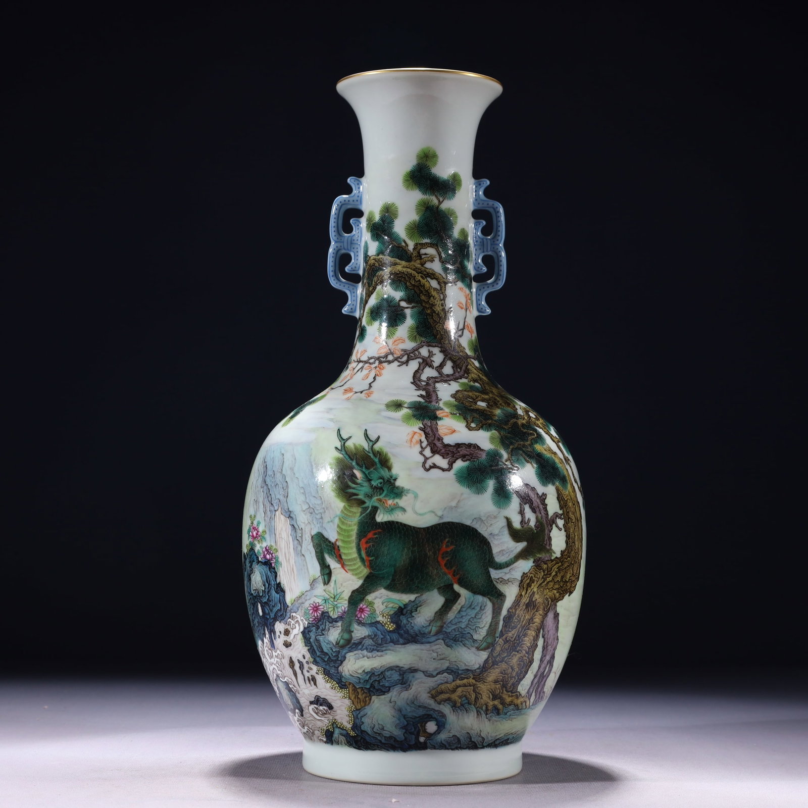 An Exquisite Enamel Painted Gold Kylin Pattern Double-Ears Vase,with poem: An Exquisite Enamel Painted Gold Kylin Pattern Double-Ears Vase,with poem,Qing Dynasty,China,Qianlong Six-character Mark,Size:6.3inx13.8in,Weight:1950g 珐琅彩描金麒