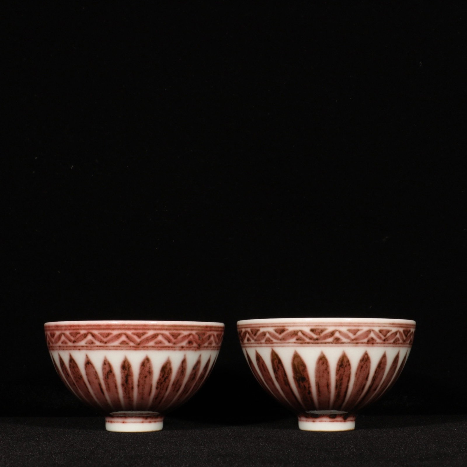 A Pair of Exquisite Underglaze-Red Flower Pattern Cups: A Pair of Exquisite Underglaze-Red Flower Pattern Cups,Ming Dynasty,China,Size:2.2inx3.7in 一对釉里红花卉纹杯子,中国明