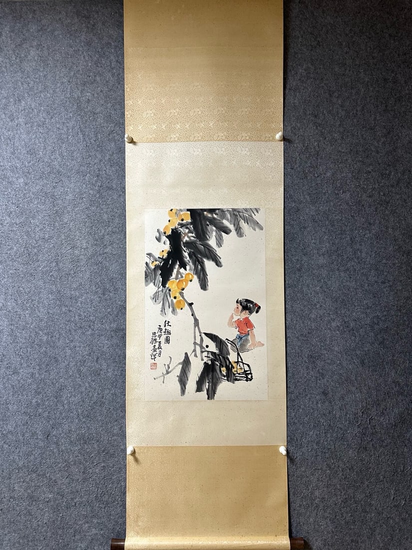 An Exquisite Chinese Vertical Scroll Ink Painting of Figure on Paper: An Exquisite Chinese Vertical Scroll Ink Painting of Figure on Paper,Zhou Sicong,Size:26.8inx16.9in 一幅中国水墨人物画立轴,周