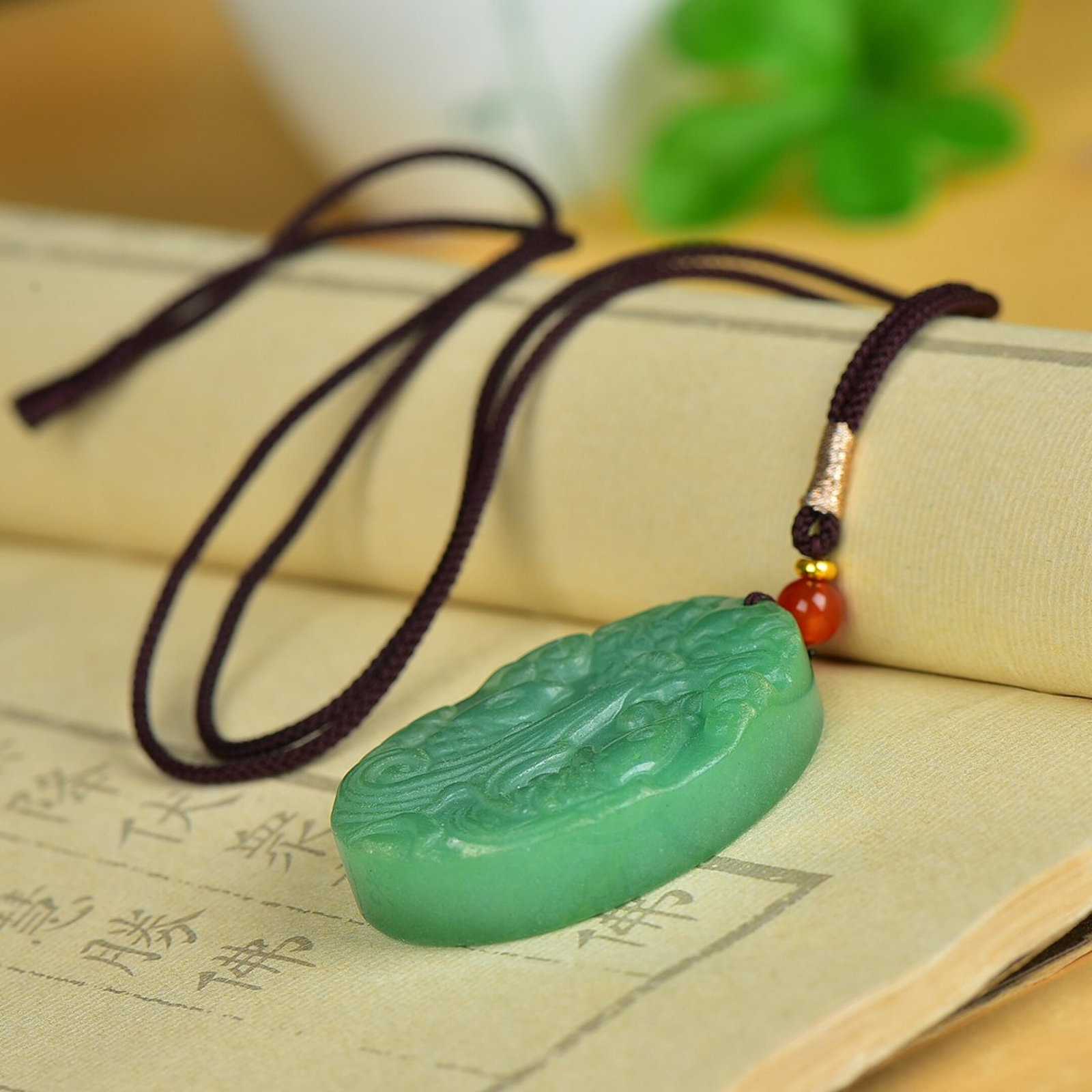 An Exquisite Jasper Dragon Pattern Pendant - 4