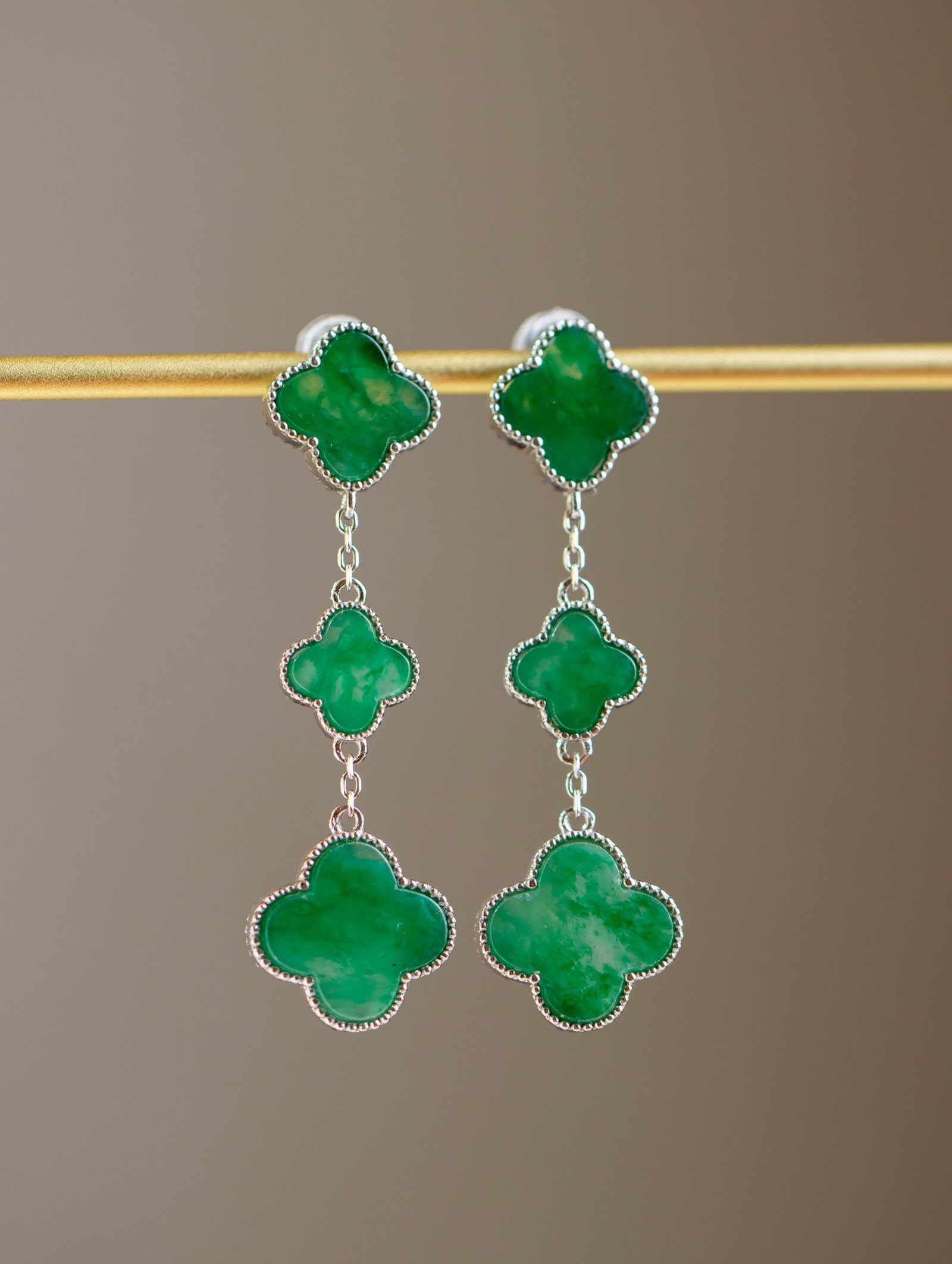A Pair of Exquisite Sterling Silver Inlaid Jadeite Earrings: A Pair of Exquisite Sterling Silver Inlaid Jadeite Earrings 一对纯银镶翡翠耳环