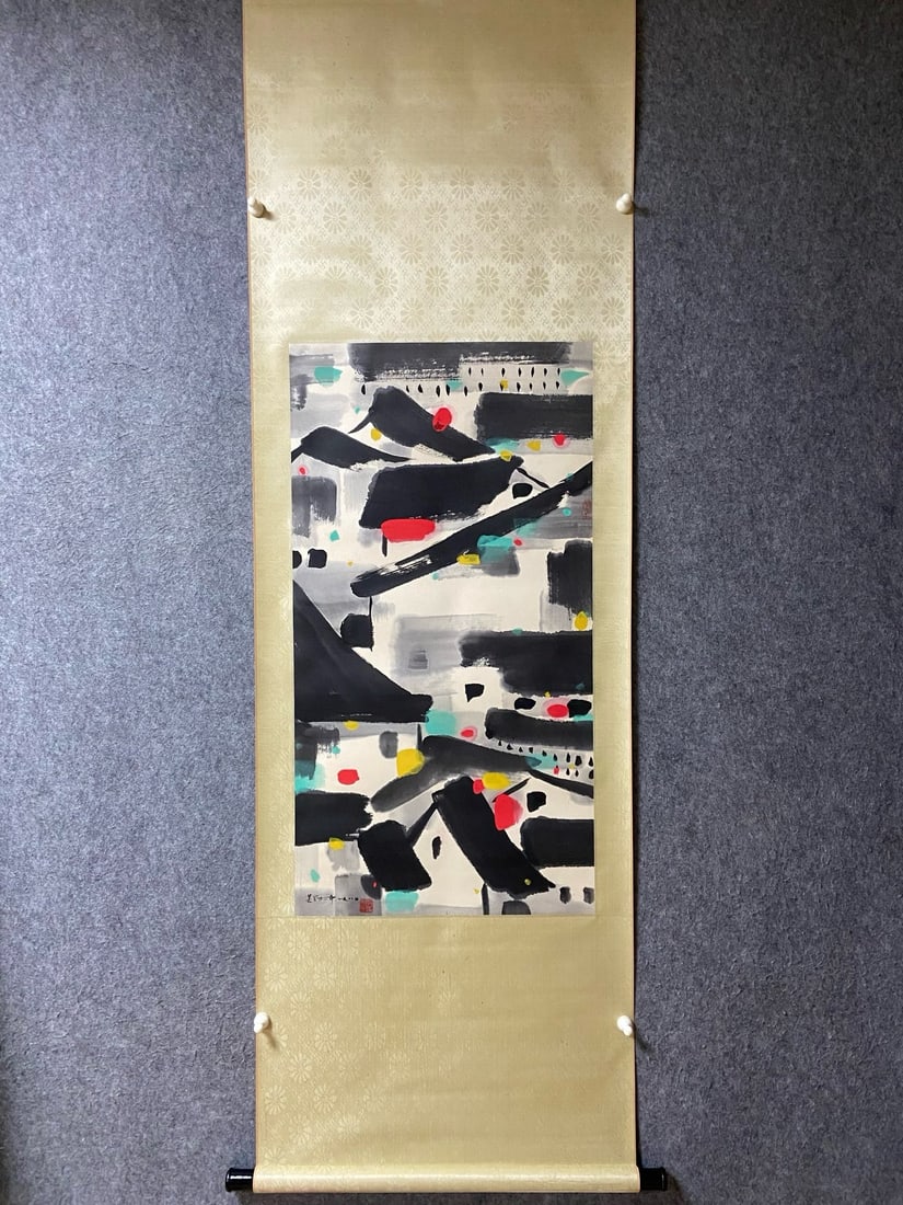 An Exquisite Chinese Vertical Scroll Ink Painting of Landscape on Paper: An Exquisite Chinese Vertical Scroll Ink Painting of Landscape on Paper,Wu Guanzhong,Size:38.6inx20.1in 一幅中国水墨山水画立轴,吴