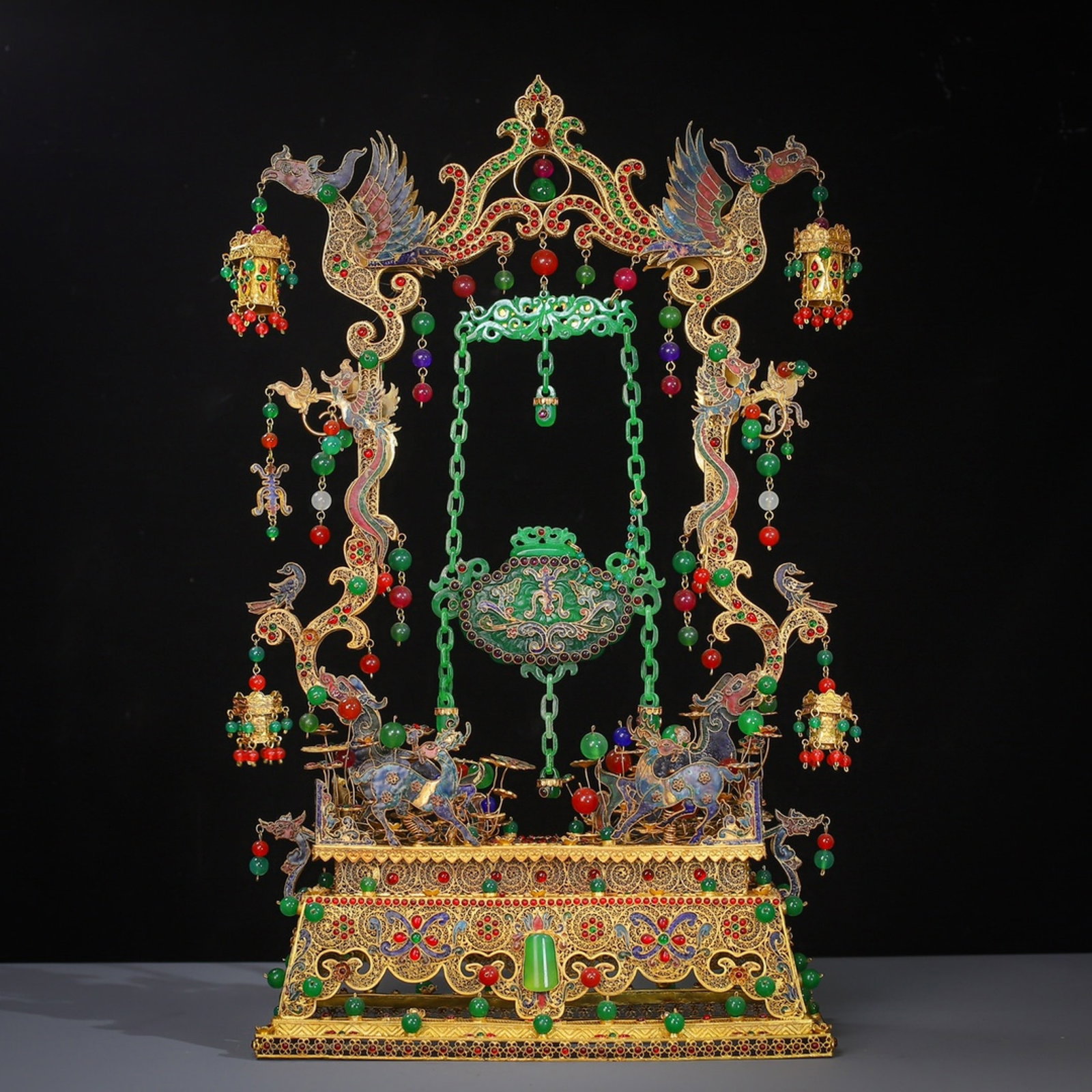 A Huge Filigree and Gilding Inlaid Jadeite Dragon and Phoenix Pattern Double-Ears Vase: A Huge Filigree and Gilding Inlaid Jadeite Dragon and Phoenix Pattern Double-Ears Vase Ornament,Inlaid Gems,Qing Dynasty,China,Qianlong Four-character Mark,Size:19.7inx12.6in,Weight:1878g 花