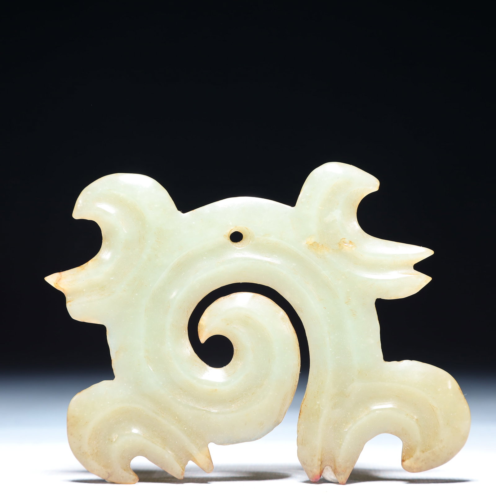 An Archaic Hongshan Culture White Jade Auspicious Cloud Pattern Pendant: An Archaic Hongshan Culture White Jade Auspicious Cloud Pattern Pendant,Ancient Time,China,Size:5.1inx3in,Weight:2.79g 红山文化白玉祥云纹挂&