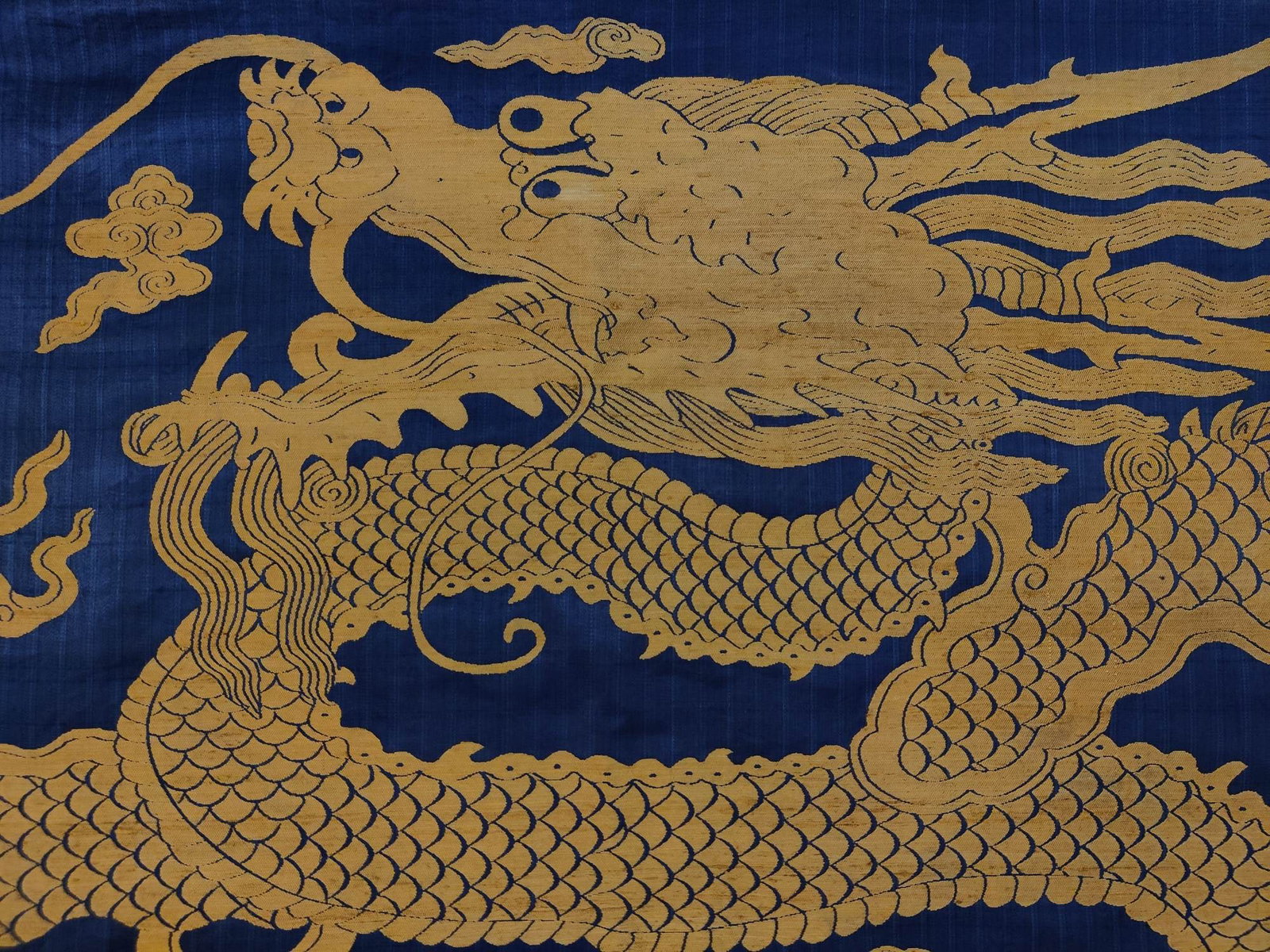 Dragon pattern cloud brocade - 2