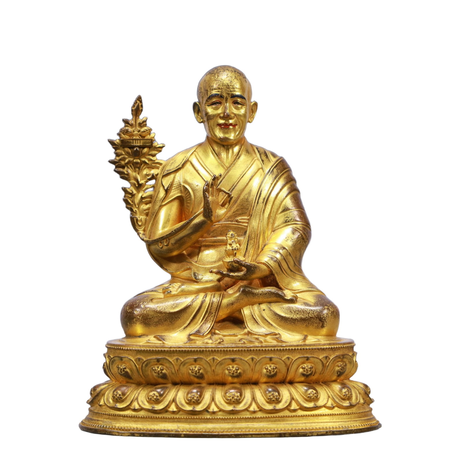 A Solemn Gilt Bronze Statue of Guru: A Solemn Gilt Bronze Statue of Guru,Ming Dynasty, China,Size:4.7inx3.3inx5.9in Weight:950g 铜鎏金上师像,中国明代