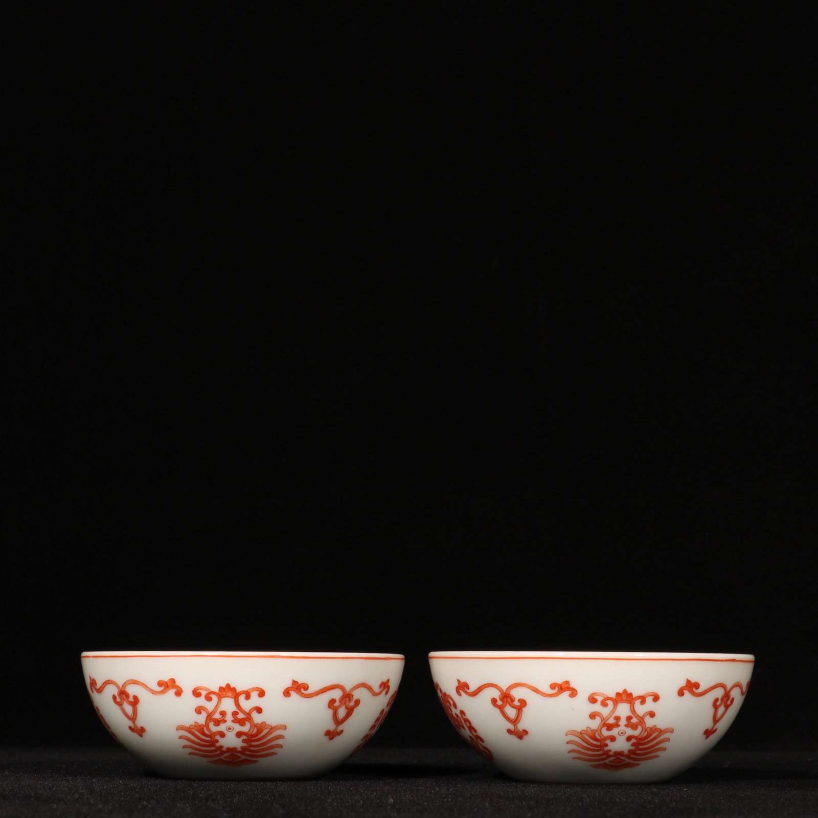 A Pair of Exquisite Iron-Red Flower Pattern Cups: A Pair of Exquisite Iron-Red Flower Pattern Cups,Qing Dynasty,China,Yongzheng Four-character Mark,Size:1.4inx3.3in 一对矾红花卉纹杯子,中