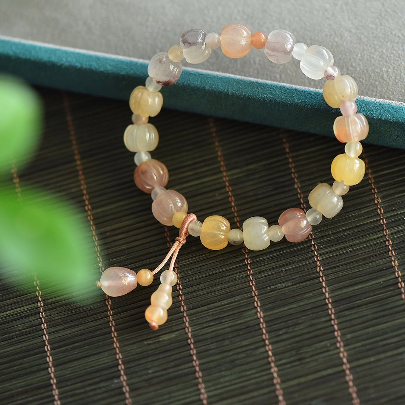 An Exquisite Multi-Gem Bracelets - 2
