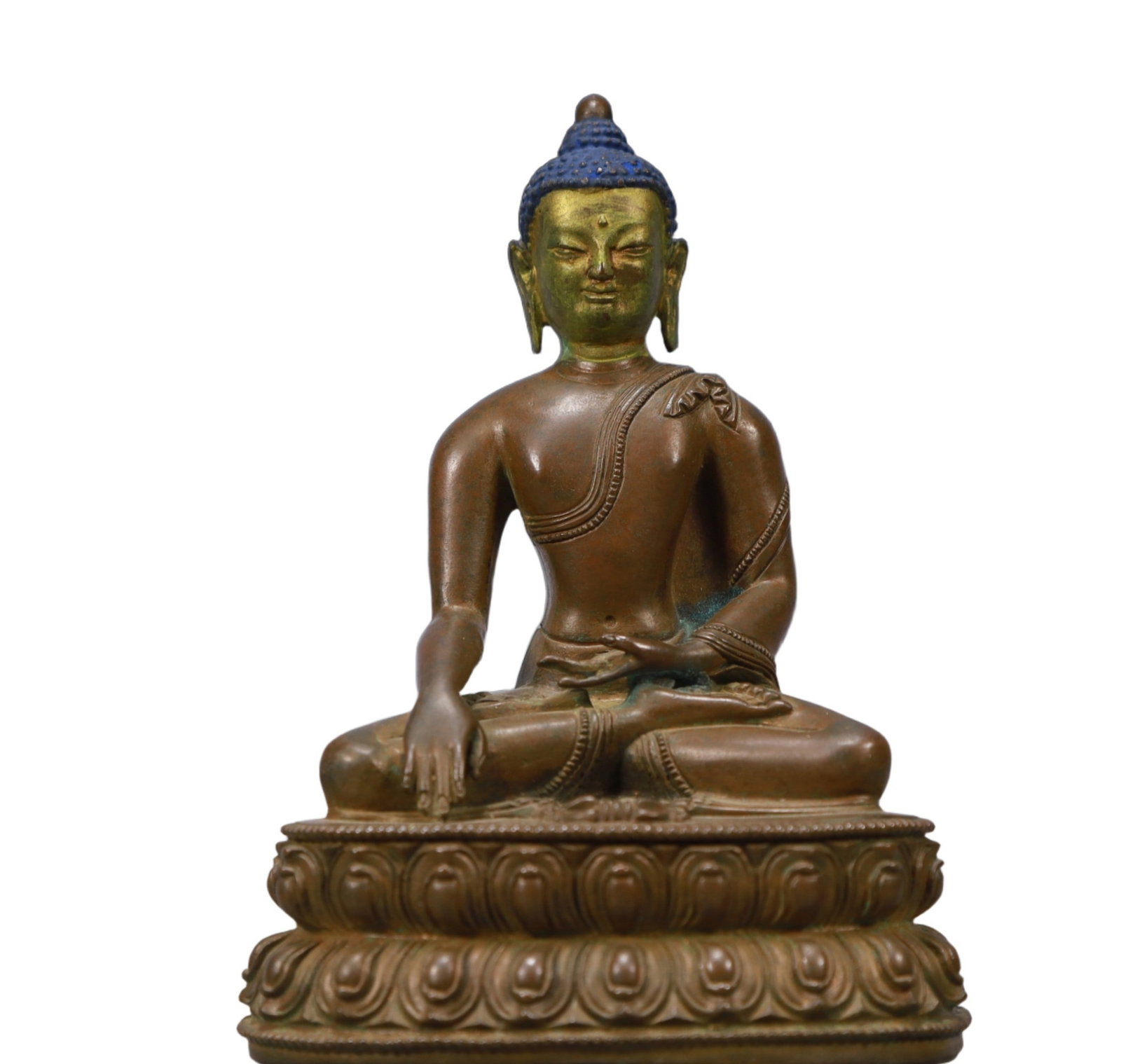 A Solemn Bronze Statue of Sakyamuni: A Solemn Bronze Statue of Sakyamuni ,Ming Dynasty, China,Size:4.3inx3inx5.9in Weight:750g 铜释迦牟尼像,中国明代