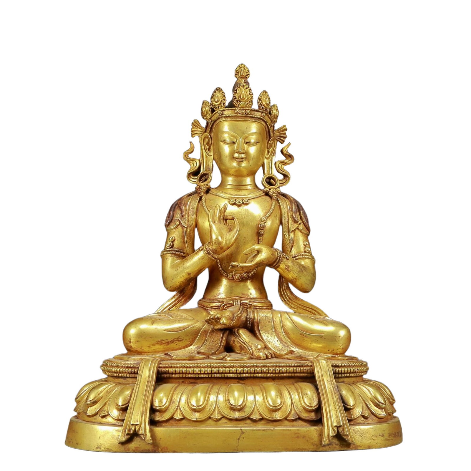 A Solemn Gilt Bronze Statue of Avalokitesvara: A Solemn Gilt Bronze Statue of Avalokitesvara,Ming Dynasty, China,Size:14.6inx10.2inx18.9in,Weight:16475g 铜鎏金观音像，明代