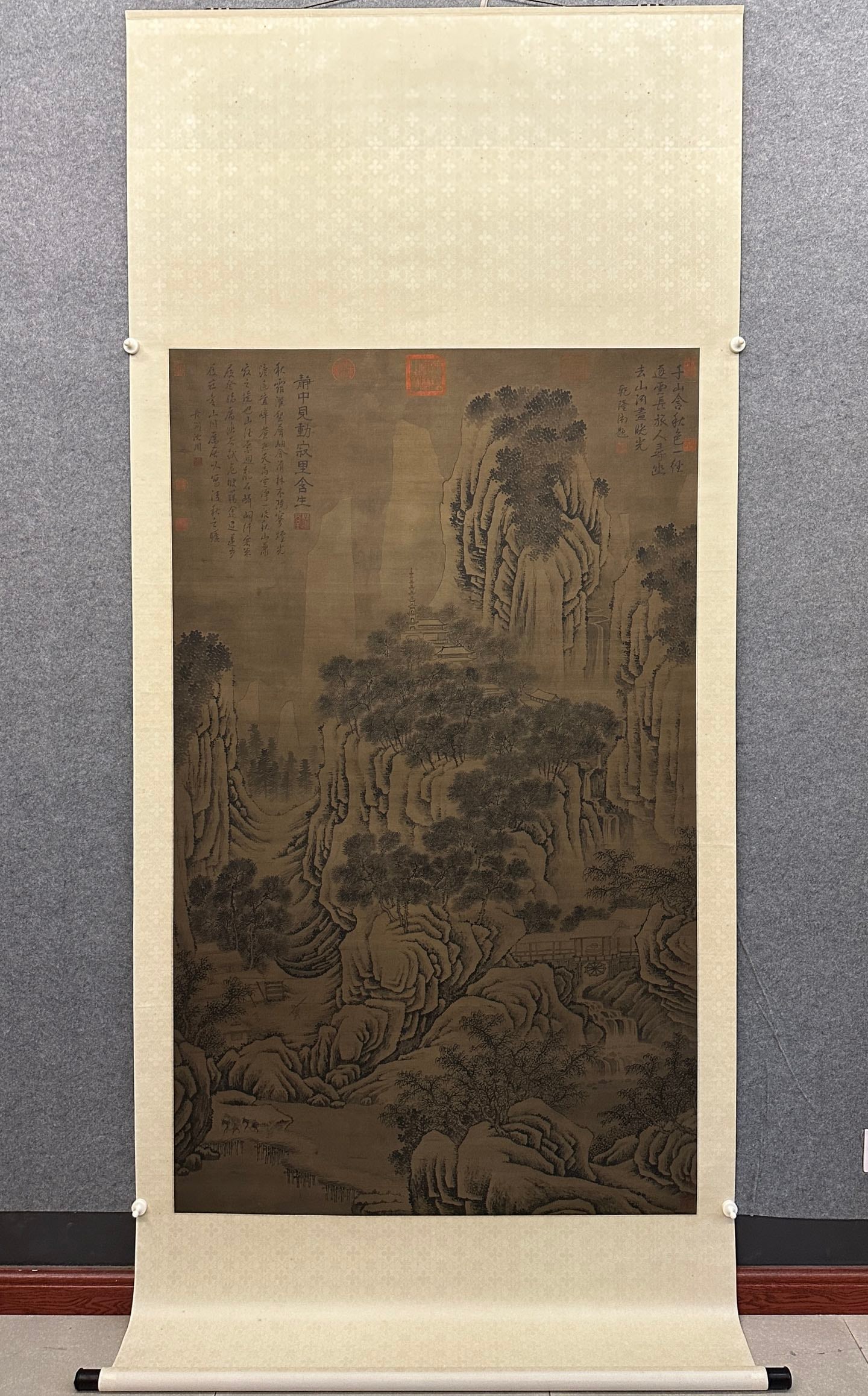A Chinese Vertical Scroll Ink Painting of Landscape on Silk: A Chinese Vertical Scroll Ink Painting of Landscape on Silk,Shen Zhou,Size:68.1inx41.3in 一幅中国水墨绢本山水画立轴,૚