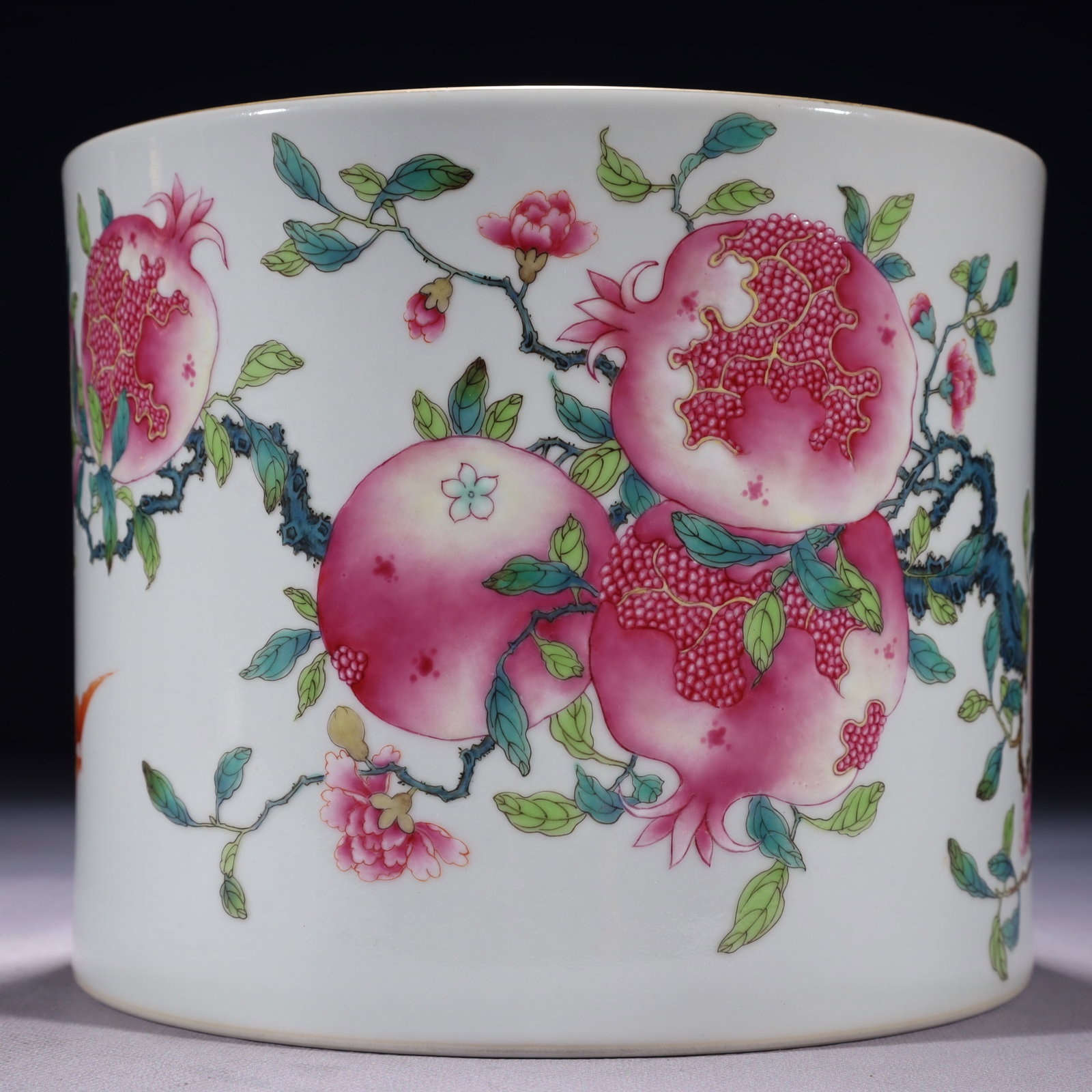 An Exquisite Famille-Rose Painted Gold Pomegranate Pattern Brush Pot,with poem (1 of 9)