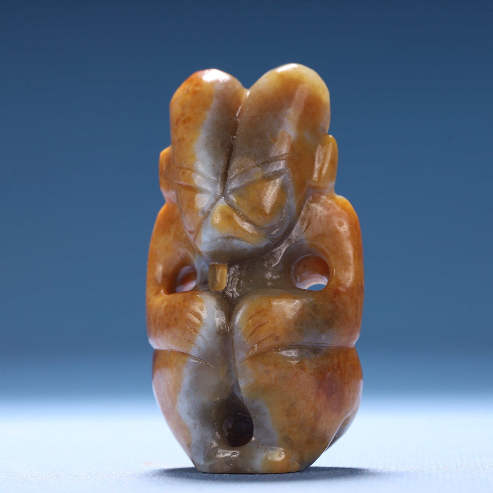 An Archaic Hongshan Culture Yellow Jade Figure Ornament: An Archaic Hongshan Culture Yellow Jade Figure Ornament,Ancient Time,China,Size:2.5inx1.4inx0.9in,Weight:72.8g 红山文化黄玉人物摆件,中