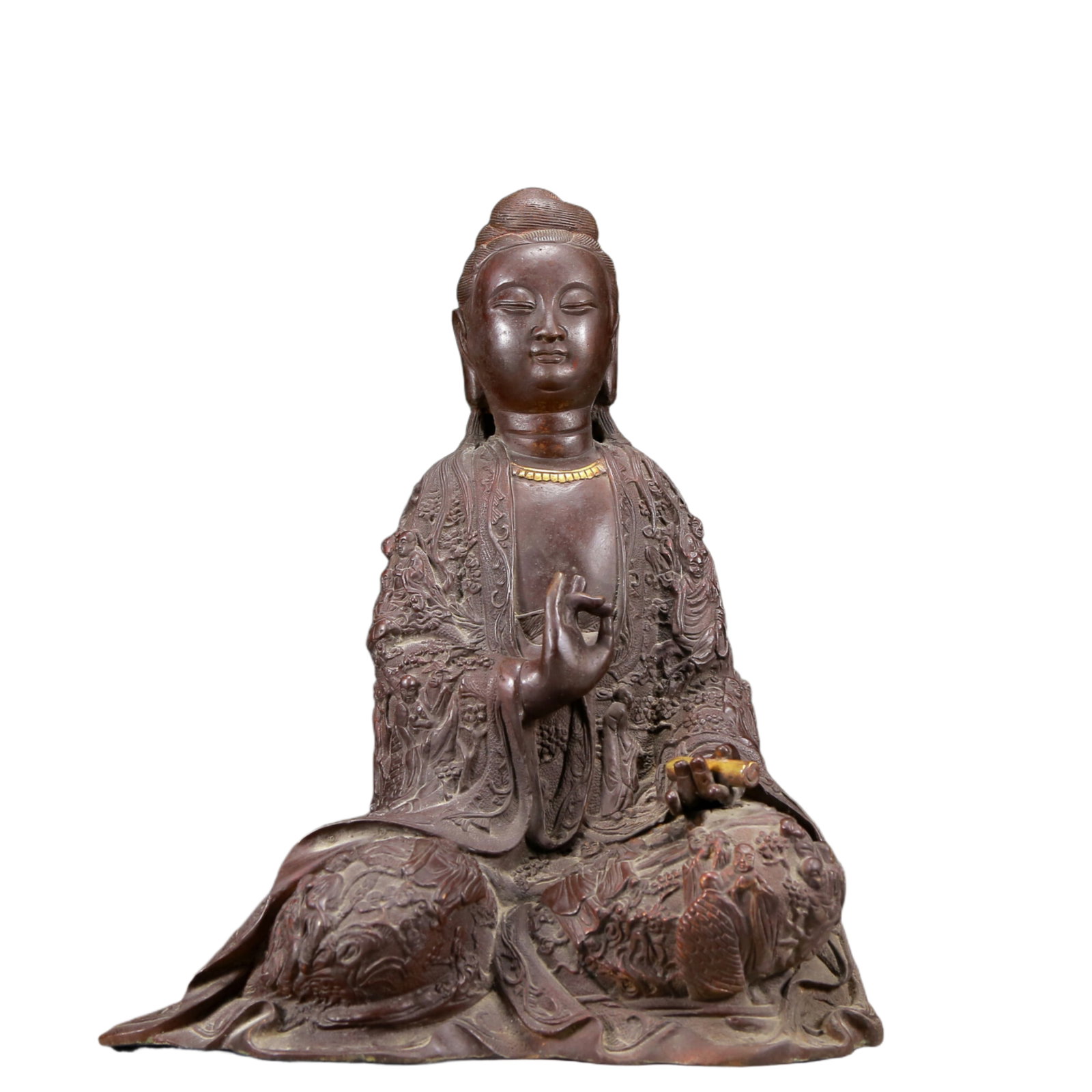 A Solemn Bronze Statue of Avalokitesvara: A Solemn Bronze Statue of Avalokitesvara,Ming Dynasty, China,Size:13.8inx7.9inx16.9in,Weight:10930g 铜观音像，明代