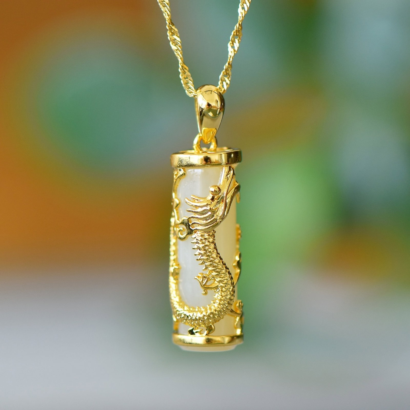 An Exquisite Bronze-Gold Plated Inlaid White Jade Dragon Pattern Necklace: An Exquisite Bronze-Gold Plated Inlaid White Jade Dragon Pattern Necklace,Size:2.8inx9.1in 铜镀金镶白玉龙纹项链