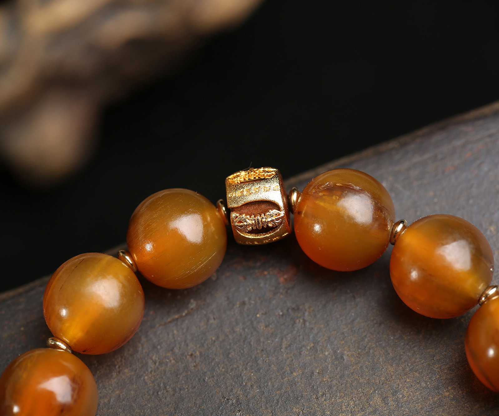 An Exquisite Bracelets,With Agate - 2