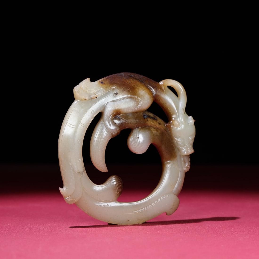 An Exquisite White Jade Chi-Dragon Pattern Pendant - 3