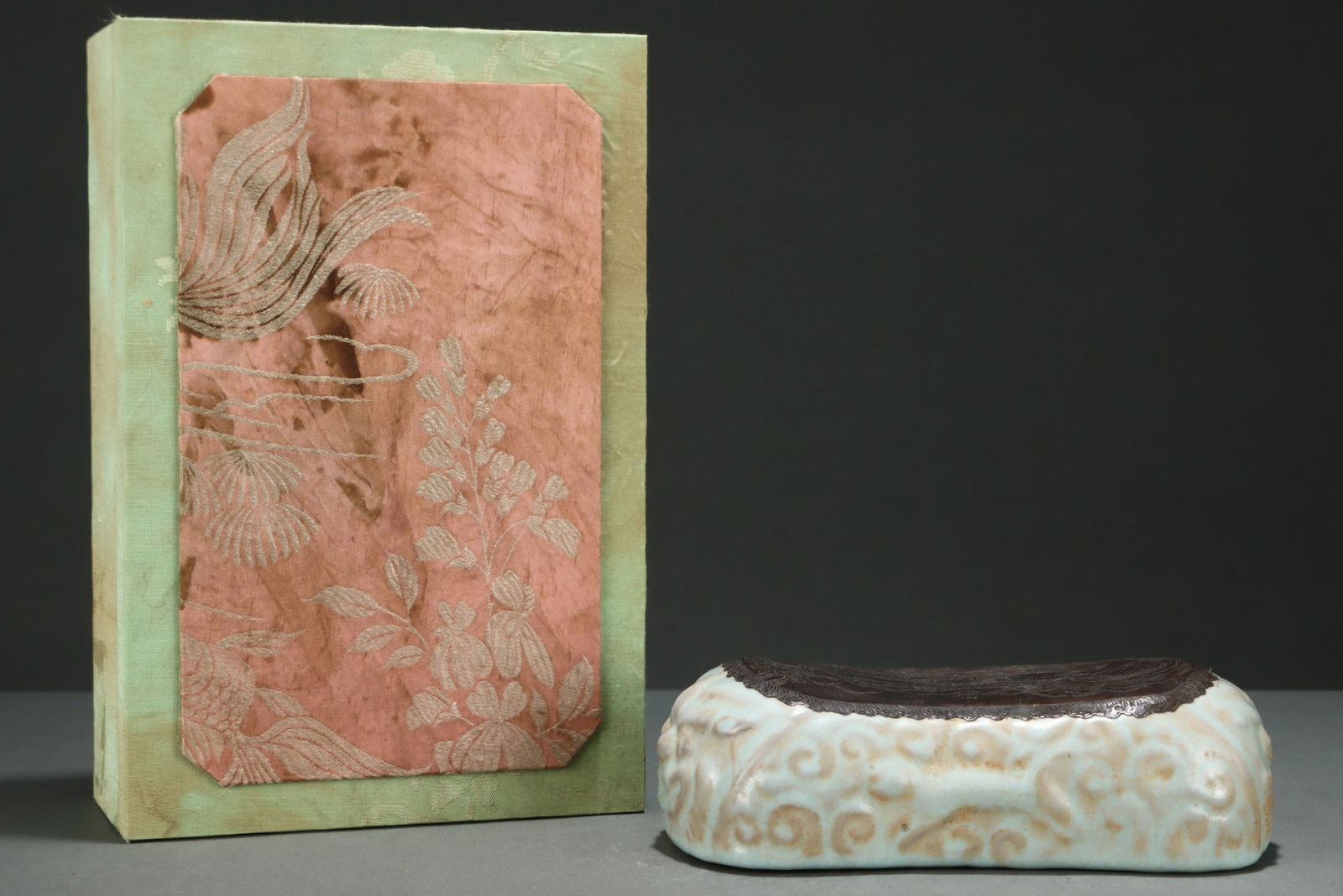 An Exquisite Ru yao Celadon Glazed Cover with Silver Buddha Statue Pattern Pillow: An Exquisite Ru yao Celadon Glazed Cover with Silver Buddha Statue Pattern Pillow,Song Dynasty,China,Size:2.6inx8.7in