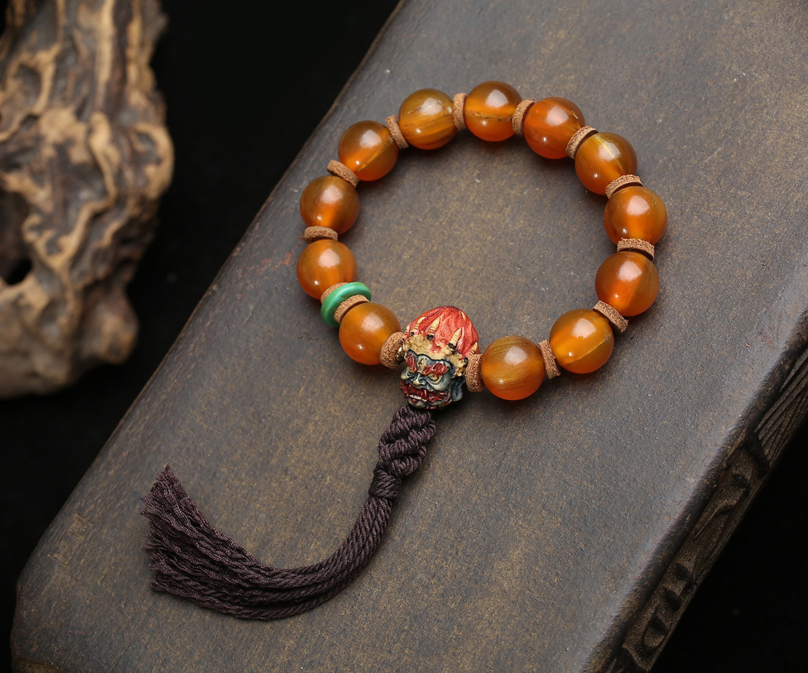 An Exquisite Bracelets - 3