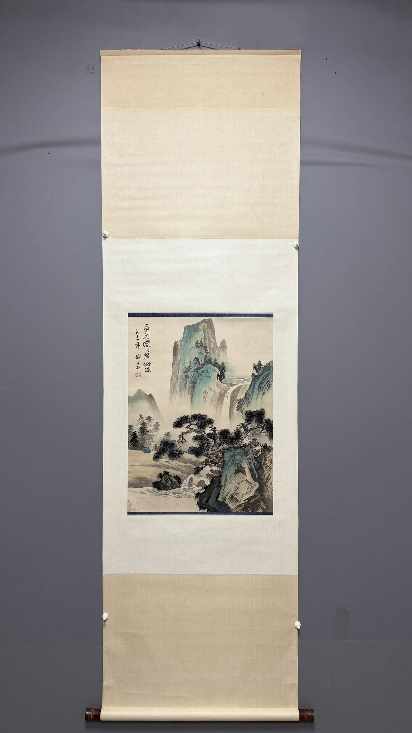 A Chinese Vertical Scroll Ink Painting of Landscape on Paper: A Chinese Vertical Scroll Ink Painting of Landscape on Paper,Liu Zigu,Size:25.6inx19.7in