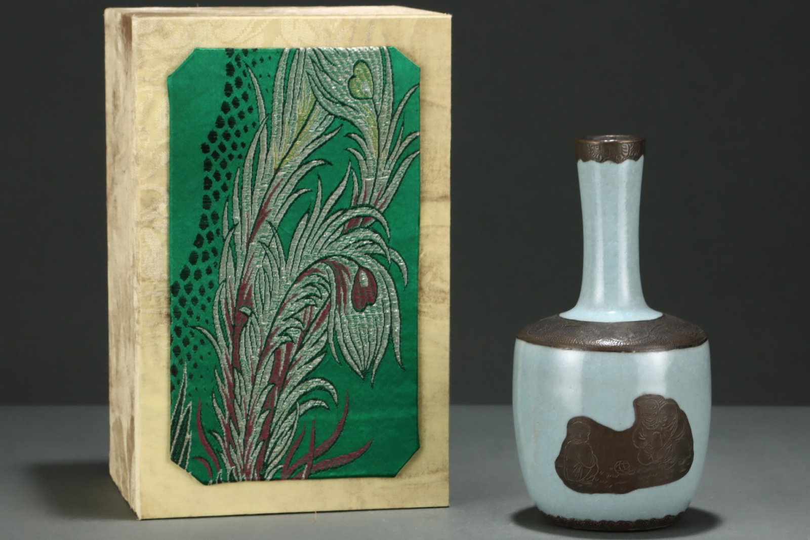 An Exquisite Ru yao Cover with Silver Character and Story Pattern Vase: An Exquisite Ru yao Cover with Silver Character and Story Pattern Vase,Song Dynasty,China,Size:9.1inx4.6in 汝窑包银人物故事纹瓶,中