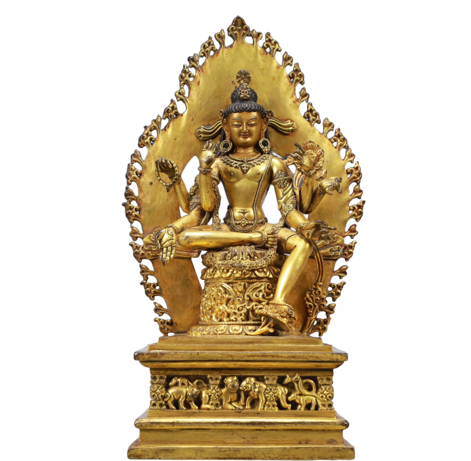 A Solemn Gilt Bronze Statue of Tara: A Solemn Gilt Bronze Statue of Tara,Ming Dynasty, China,Size:7.7inx5.3inx13.4in Weight:5900g 铜鎏金度母像,中国明代