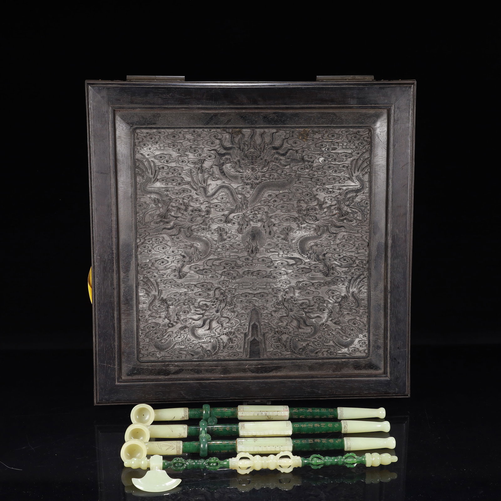 A Set of Fine White Jade Inlaid Jasper Bamboo Pattern Ornaments,With Poem: A Set of Fine White Jade Inlaid Jasper Bamboo Pattern Ornaments,With Poem,Qing Dynasty, China,Size:14.4inx3.1inx1.2in,13inx2.4inx0.8in,(Box)17.7inx5.9in,Weight:800g 一套白玉