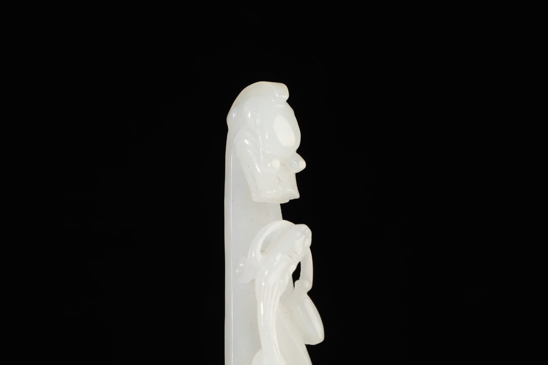 An Exquisite White Jade Dragon Pattern Hook - 8