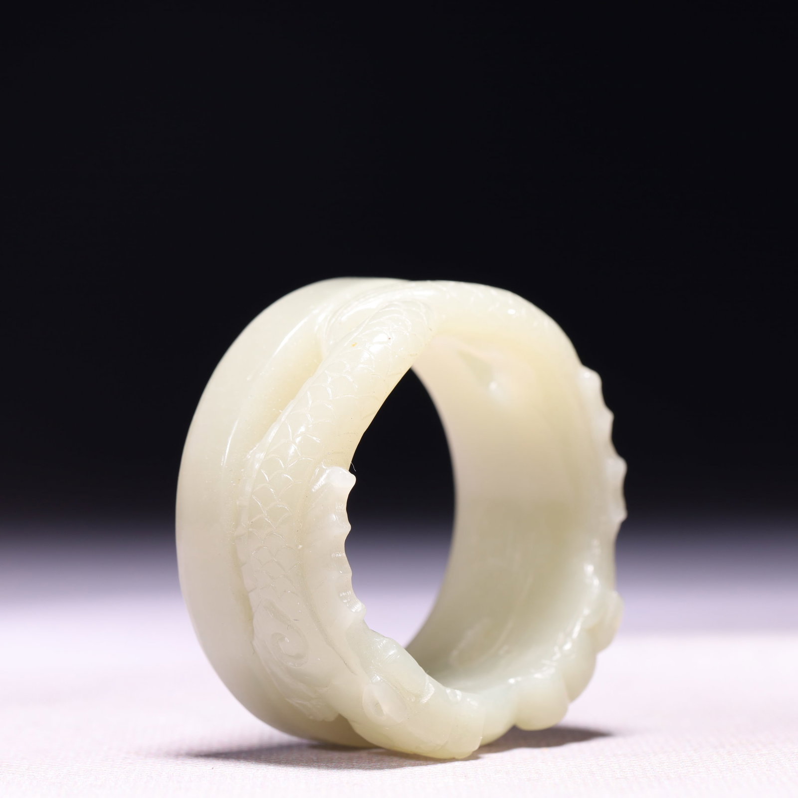 A Rare Green Jade Beast Pattern Ornament - 5