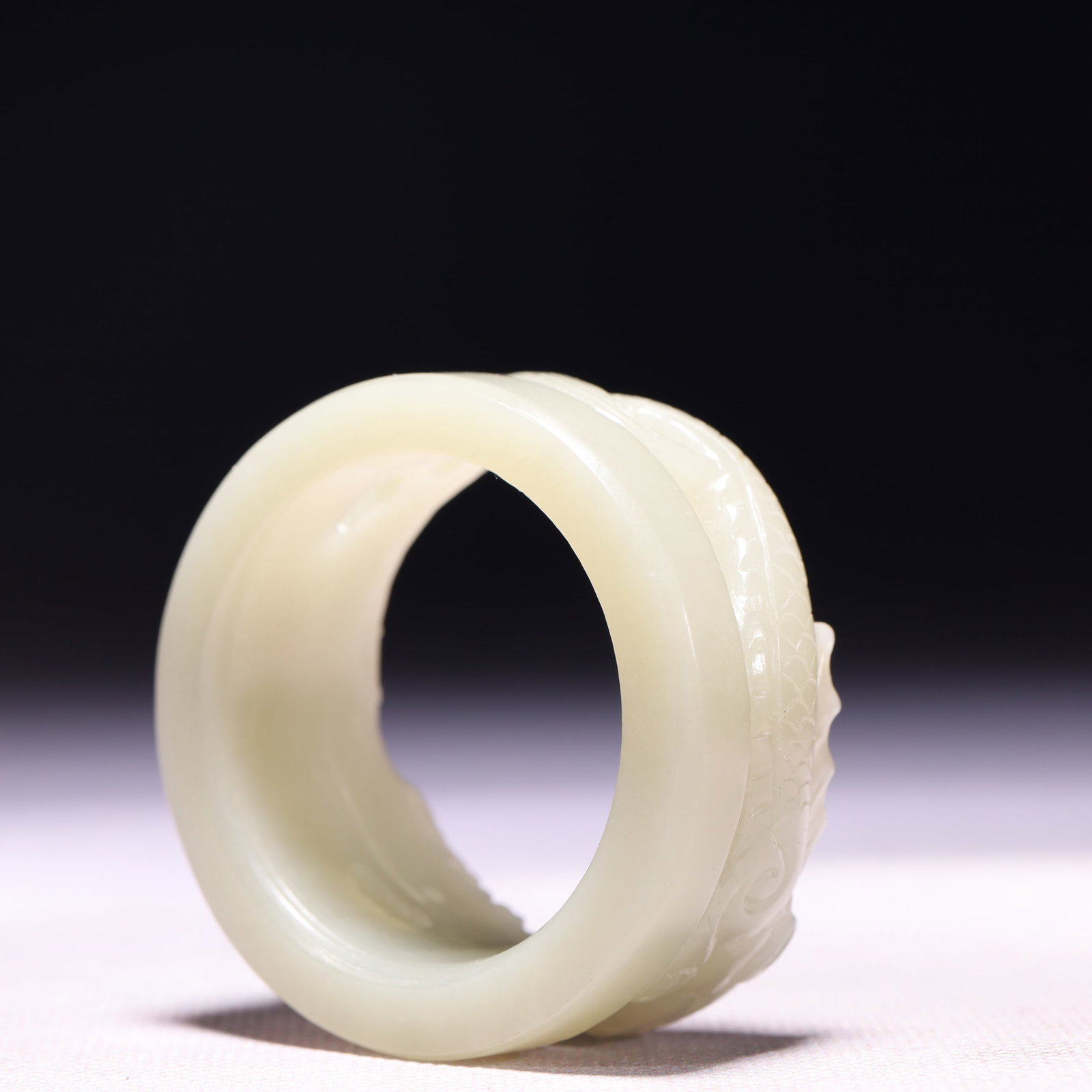 A Rare Green Jade Beast Pattern Ornament - 6