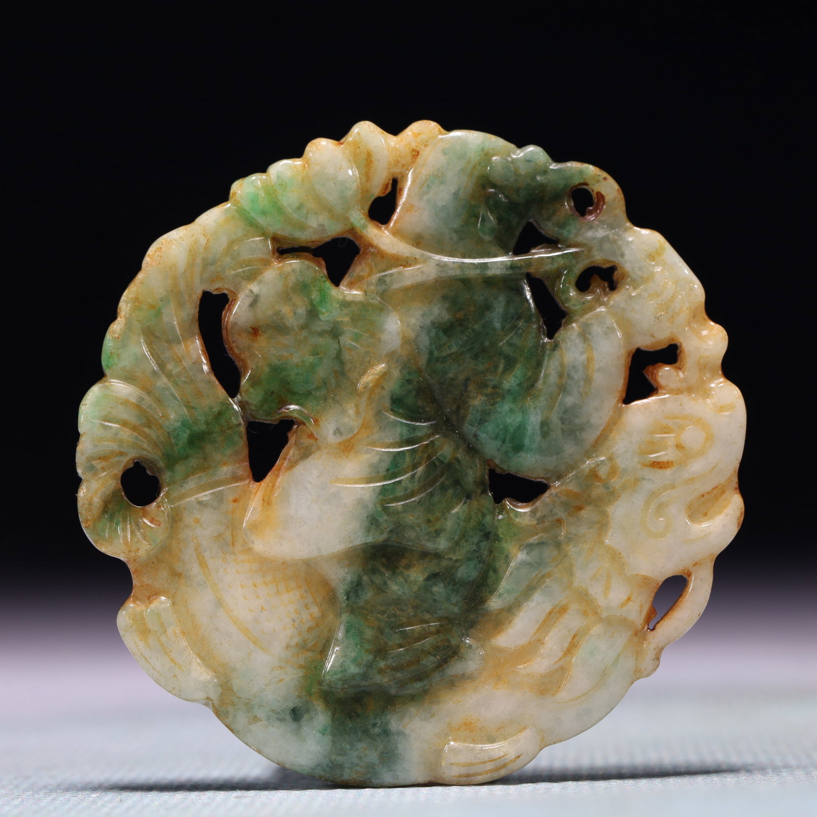 An Exquisite Jadeite Figure Pattern Pendant - 4