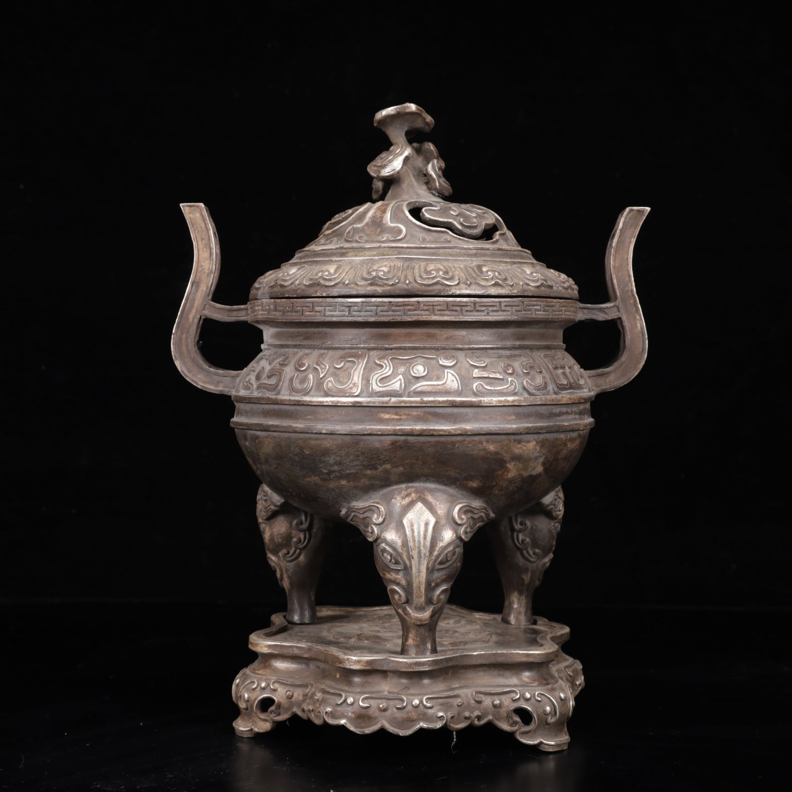 A Pair of Exquisite Silver-Plated Bronze Fu and Shou Pattern Elephant-Ears Vases: A Pair of Exquisite Silver-Plated Bronze Fu and Shou Pattern Elephant-Ears Vases,Qing Dynasty,China,Qianlong Four-Character Mark,Size:7.1inx3.1inx10.6in,Weight:4450g 一对铜镀&#