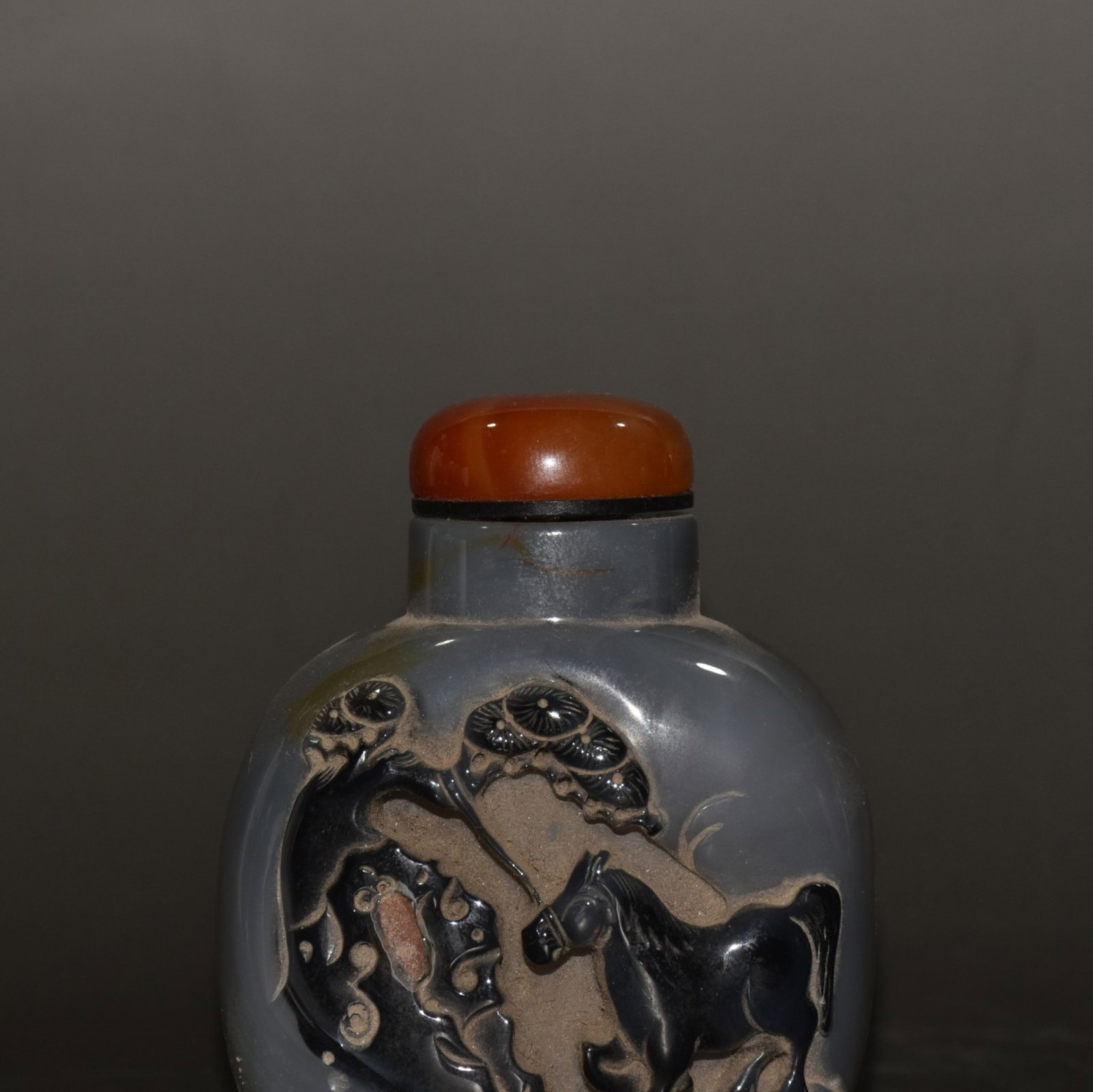 An Exquisite Agate Horse Pattern Snuff Bottle - 8