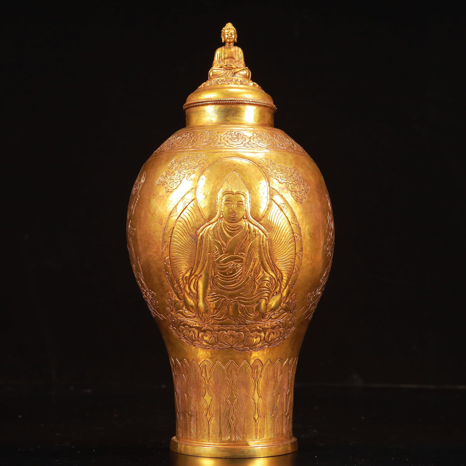 A Rare Gilt Bronze Buddha Statue Pattern Bottle (1 of 10)
