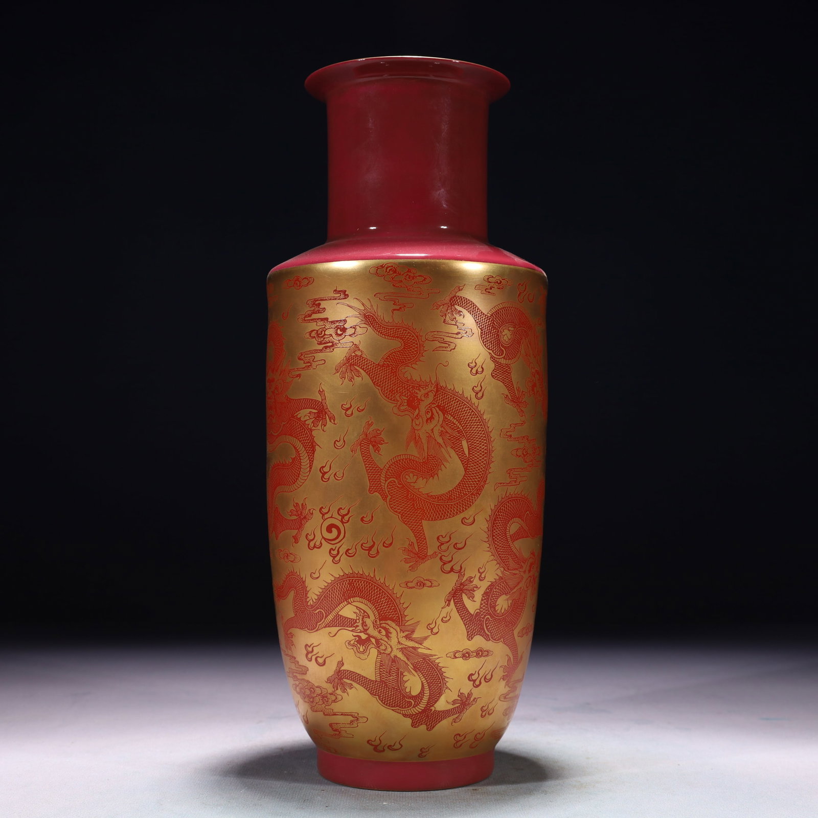 An Exquisite Ruby Red-Glazed Painted Gold Auspicious Cloud and Dragon Pattern Vase - 3