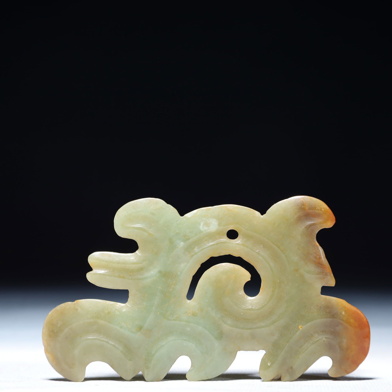 An Archaic Hongshan Culture Greenish Jade Auspicious Cloud Pattern Pendant: An Archaic Hongshan Culture Greenish Jade Auspicious Cloud Pattern Pendant,Ancient Time,China,Size:3.9inx2in,Weight:1.48g 红山文化青白玉祥云ಬ