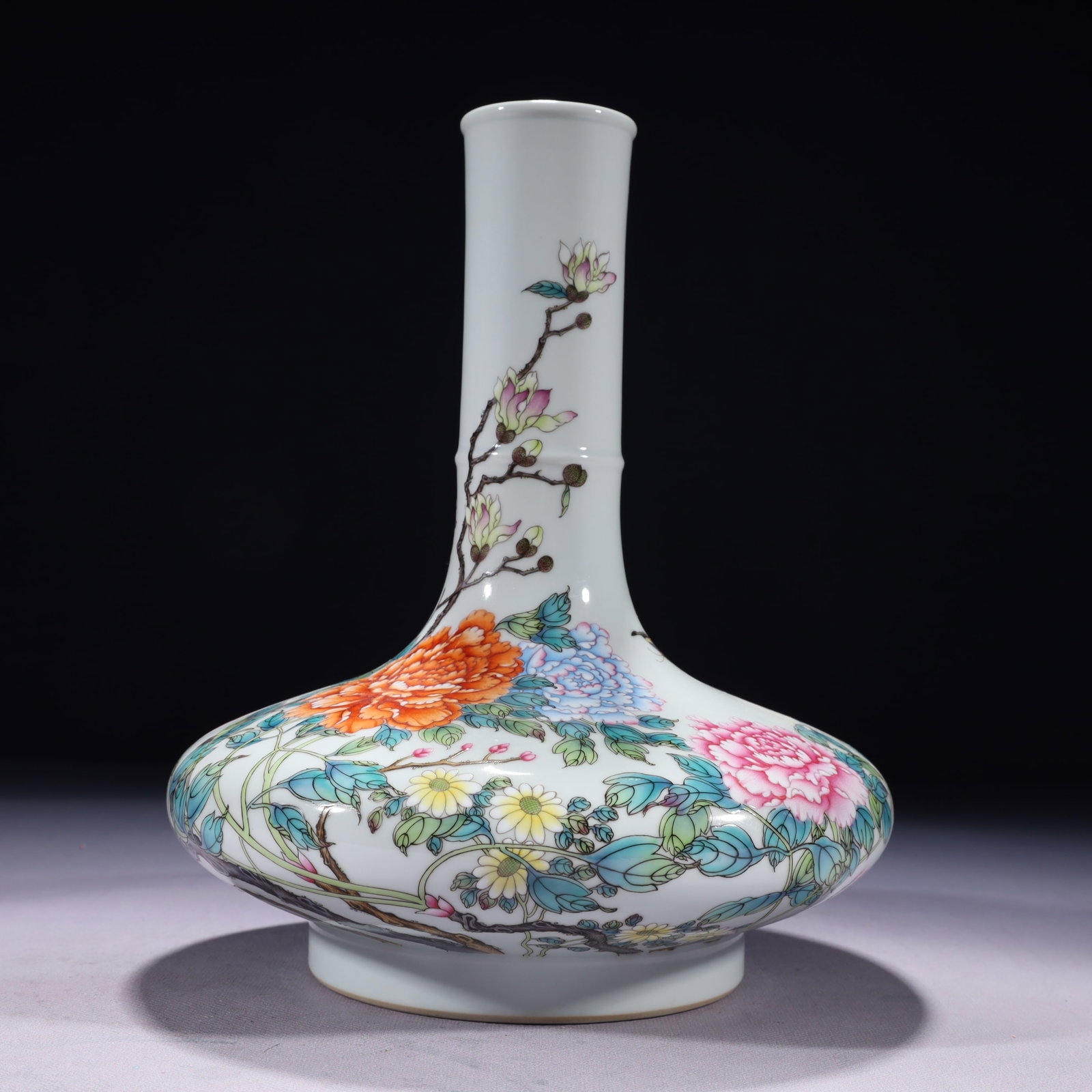 An Exquisite Famille-Rose Flower and Butterfly Pattern Vase (1 of 8)