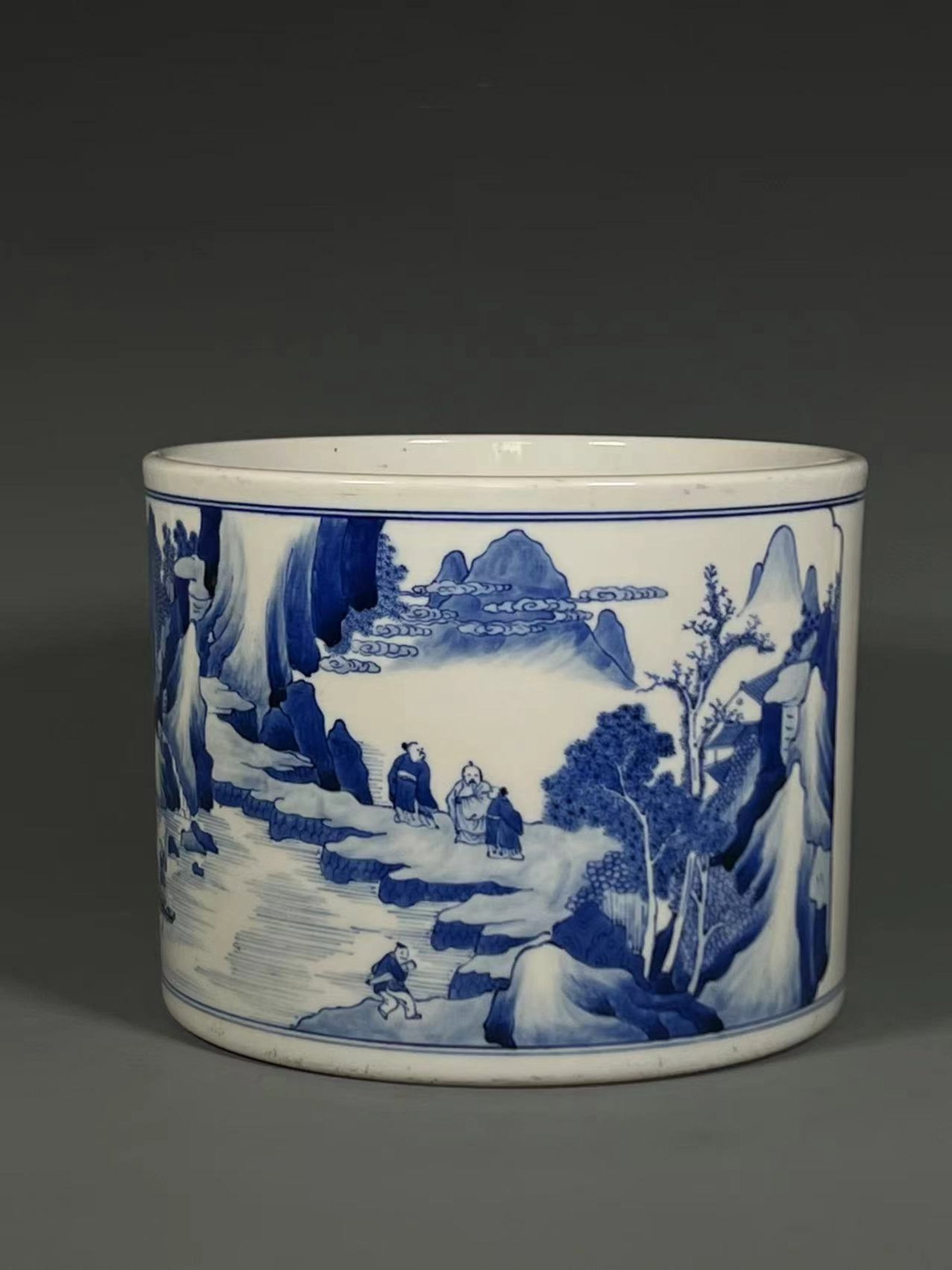 An Exquisite Blue and White Landscape and Figure Pattern Brush Pot: An Exquisite Blue and White Landscape and Figure Pattern Brush Pot,Qing Dynasty,China,Size:7inx9in 青花山水人物纹笔筒,中国清