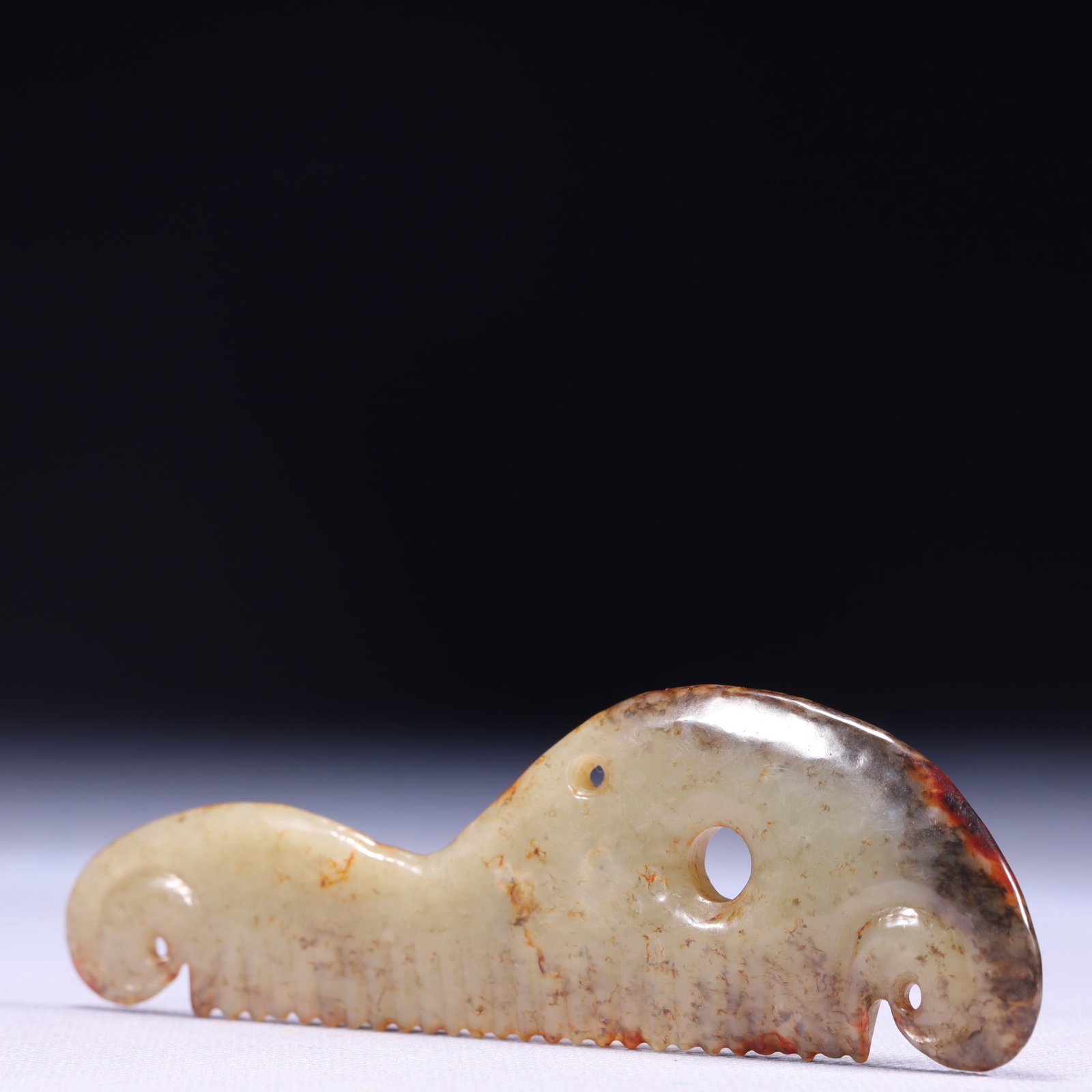 An Exquisite White Jade Comb - 4