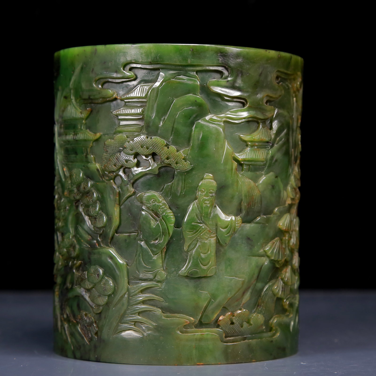 An Exquisite Jasper Landscape and Figure Pattern Brush Pot: An Exquisite Jasper Landscape and Figure Pattern Brush Pot,Qing Dynasty, China, Qianlong Four-character Mark,Size:5.3inx6.1in,Weight:1820g 碧玉山水人物纹Ļ