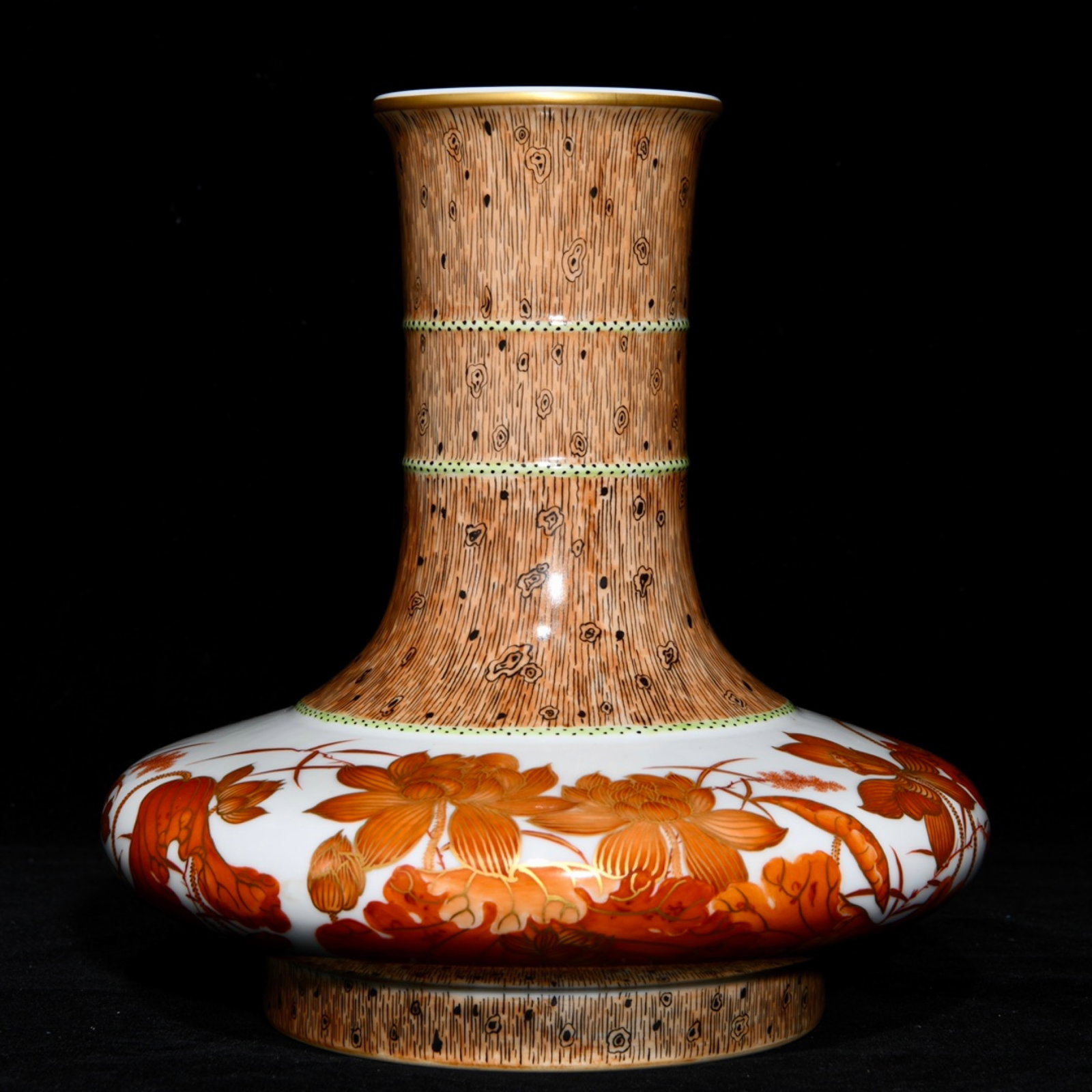 An Exquisite Imitation Wood Grain Glazed Iron-Red Painted Gold Lotus Pattern Vase: An Exquisite Imitation Wood Grain Glazed Iron-Red Painted Gold Lotus Pattern Vase,Qing Dynasty,China,Yongzheng Four-character Mark,Size:8.7inx8.3in 木纹釉矾红描%