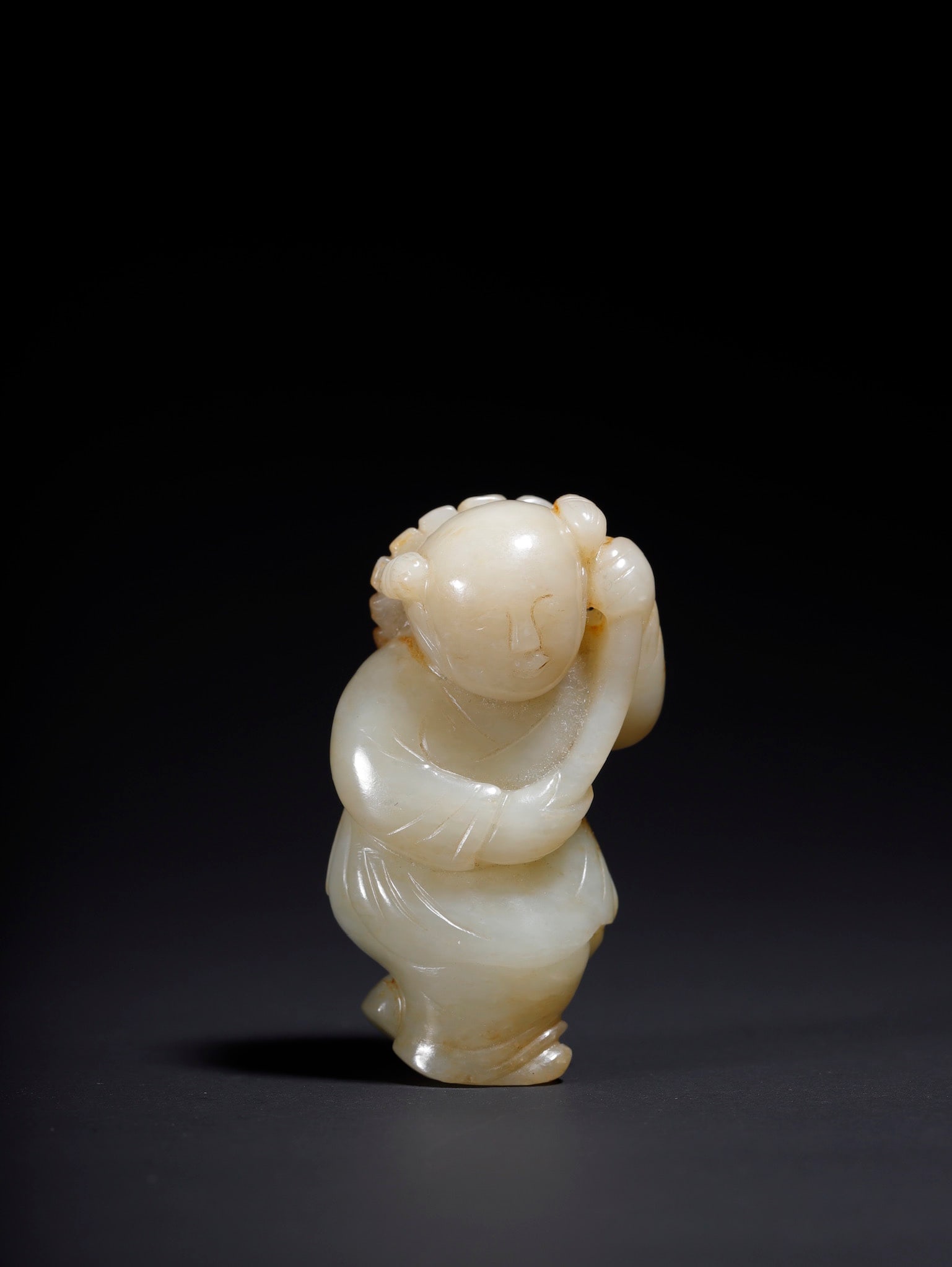 An Exquisite White Jade Ornament: An Exquisite White Jade Ornament,Qing Dynasty,China,Size:2.3inx1.3inx1in,Weight:58.5g