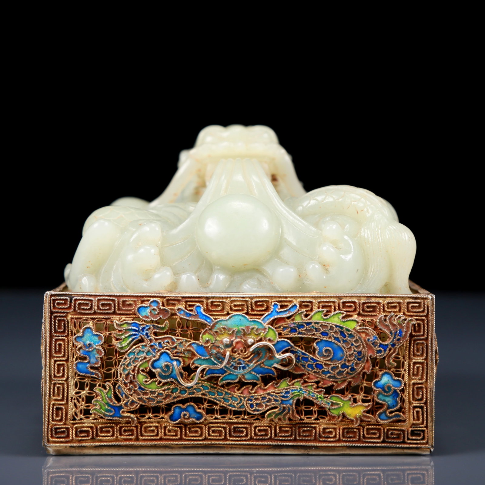 An Exquisite Greenish Jade Dragon pattern seal - 2