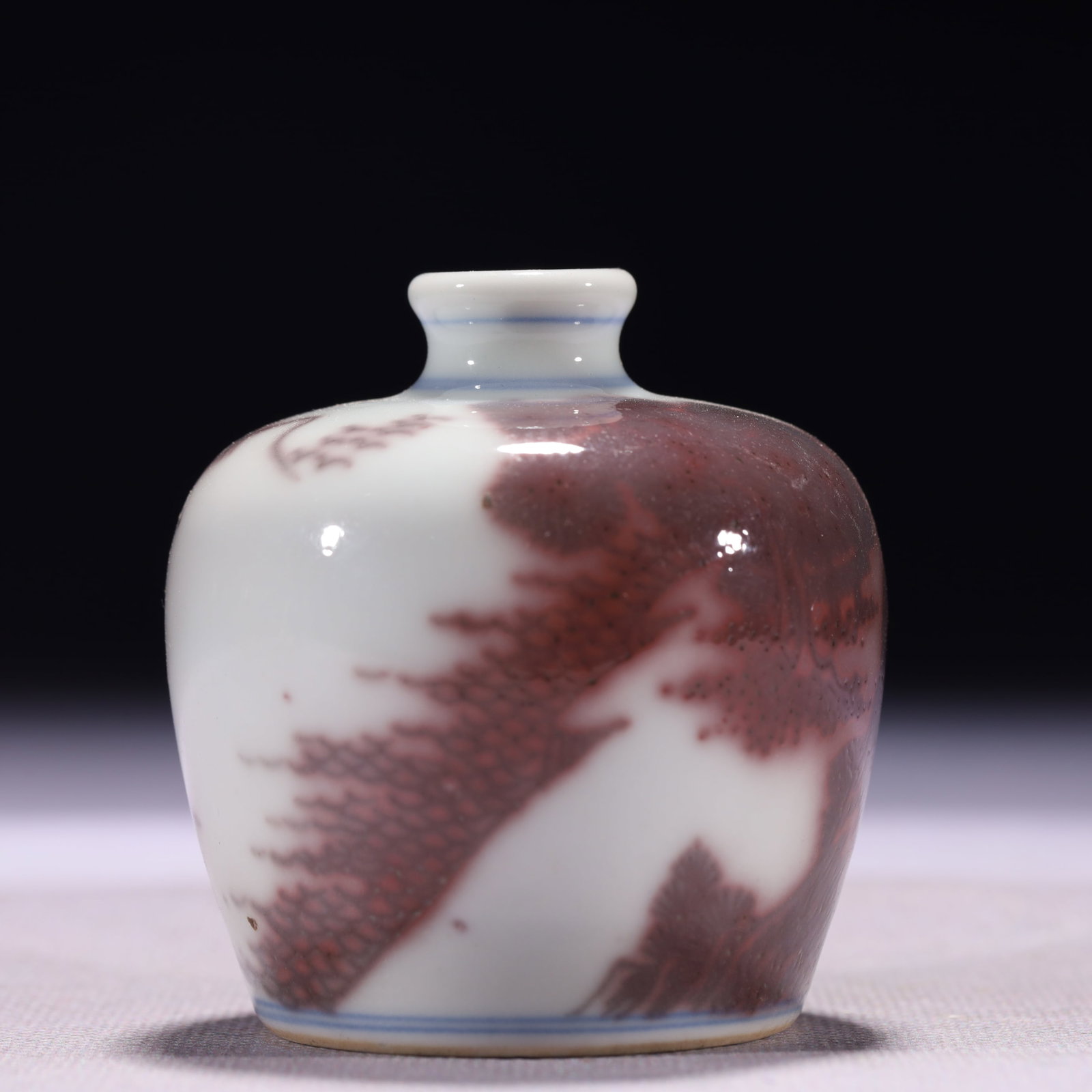 An Exquisite Underglaze-Red Landscape Pattern Snuff Bottle - 2