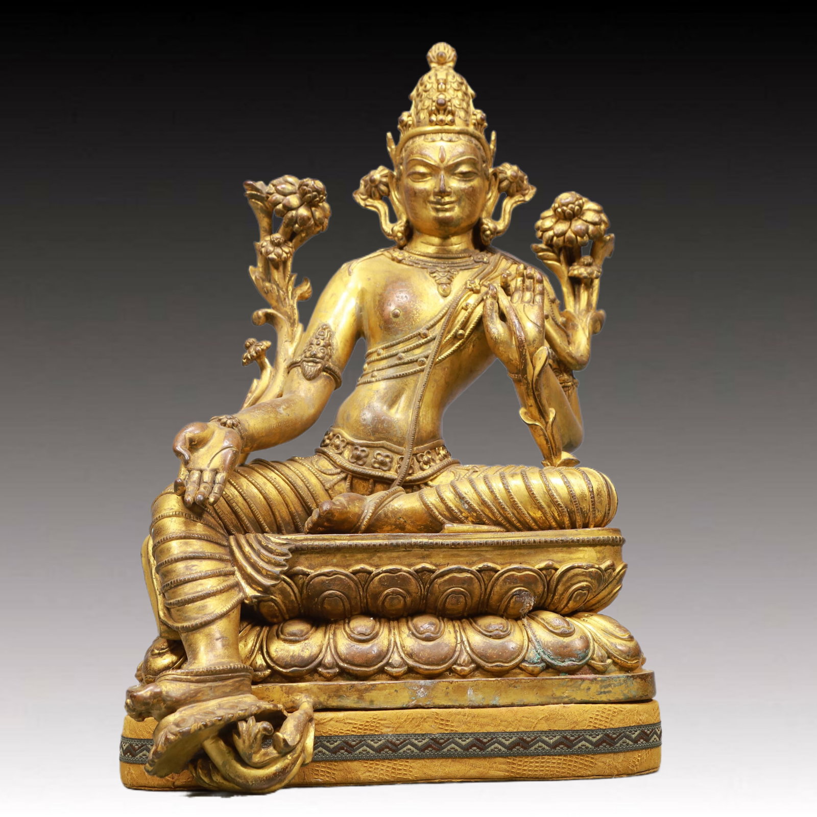 A Solemn Gilt Bronze Statue of Tara: A Solemn Gilt Bronze Statue of Tara,Ming Dynasty, China,Size:31x23x17.7in,Weight:12800g
