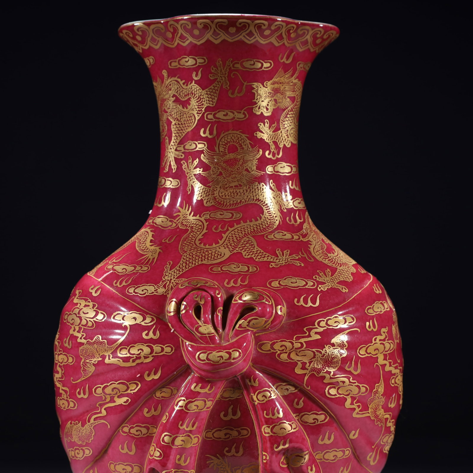 An Exquisite Ruby Red-Glazed Painted Gold Auspicious Cloud and Dragon Pattern Vase - 2