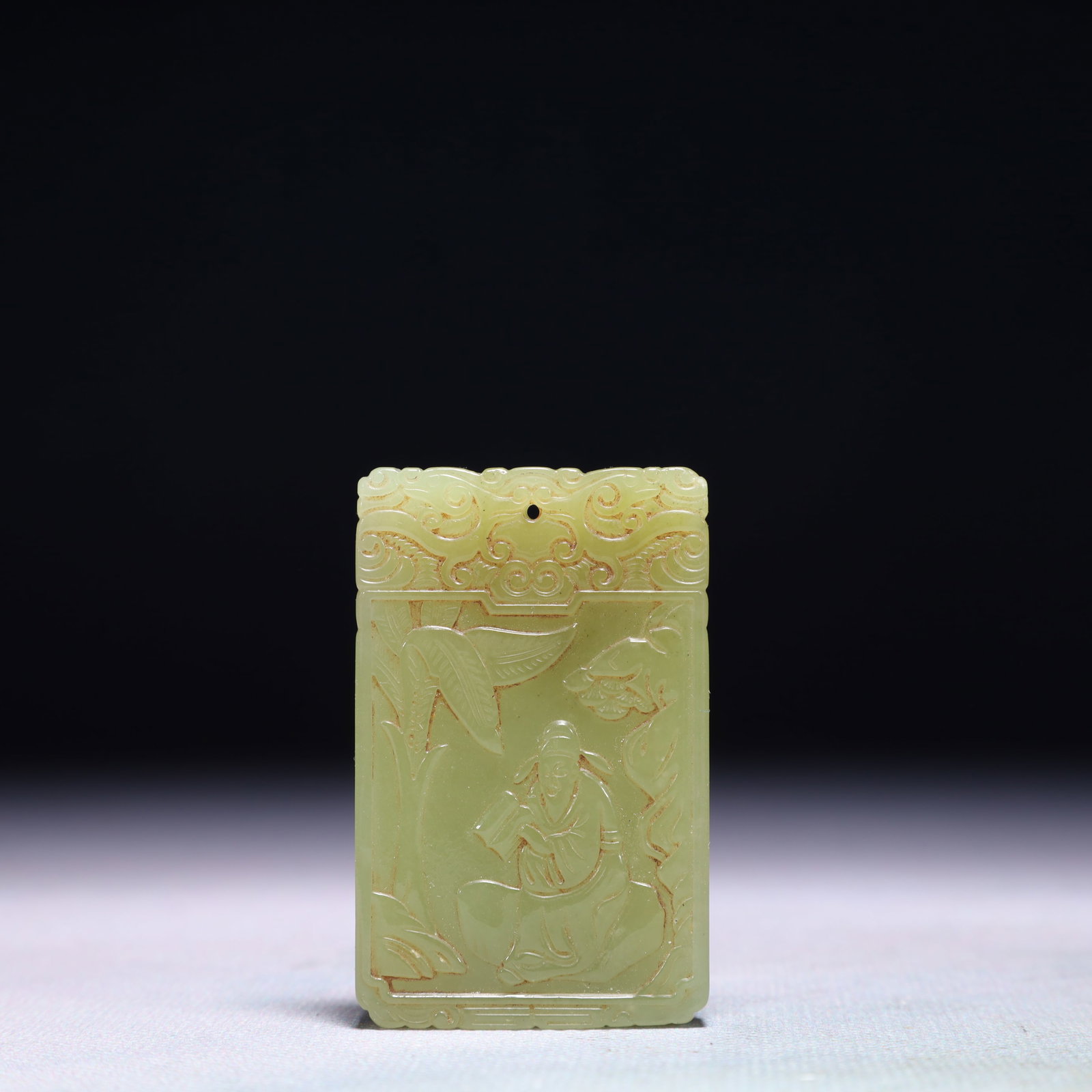An Exquisite Green Jade Landscape and Figure Pattern Pendant: An Exquisite Green Jade Landscape and Figure Pattern Pendant,Qing Dynasty,China,Size:1.4inx2.2in,Weight:44.5g 青玉山水人物纹挂件,中国&