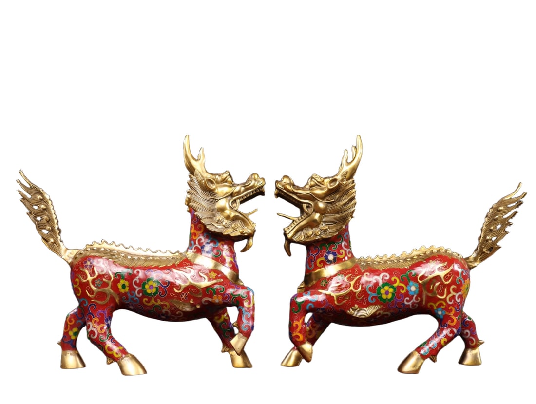 A Pair of Exquisite Gilt Bronze Cloisonne Lotus Pattern Kylin Ornaments: A Pair of Exquisite Gilt Bronze Cloisonne Lotus Pattern Kylin Ornaments,Qing Dynasty,China,Size:11.8inx12.6inx3.7in,Weight:6020g 一对铜鎏金景泰蓝缠