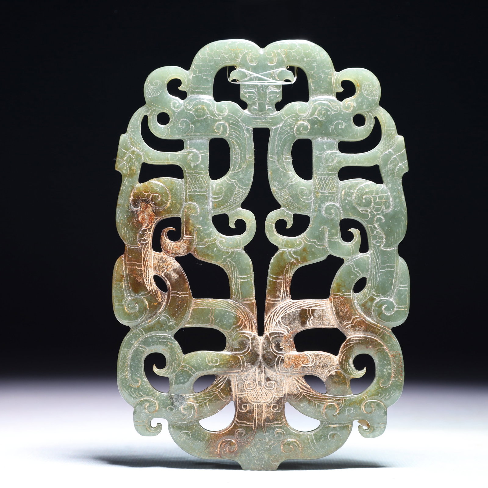 An Exquisite Green Jade Chi-Dragon Pattern Pendant: An Exquisite Green Jade Chi-Dragon Pattern Pendant,Qing Dynasty,China,Size:3.7inx5.3in,Weight:127g 青玉螭龙纹挂件,中国清代